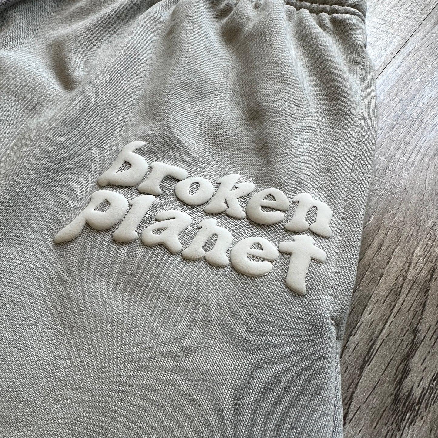Broken Planet Zip-up Stone Gray Set
