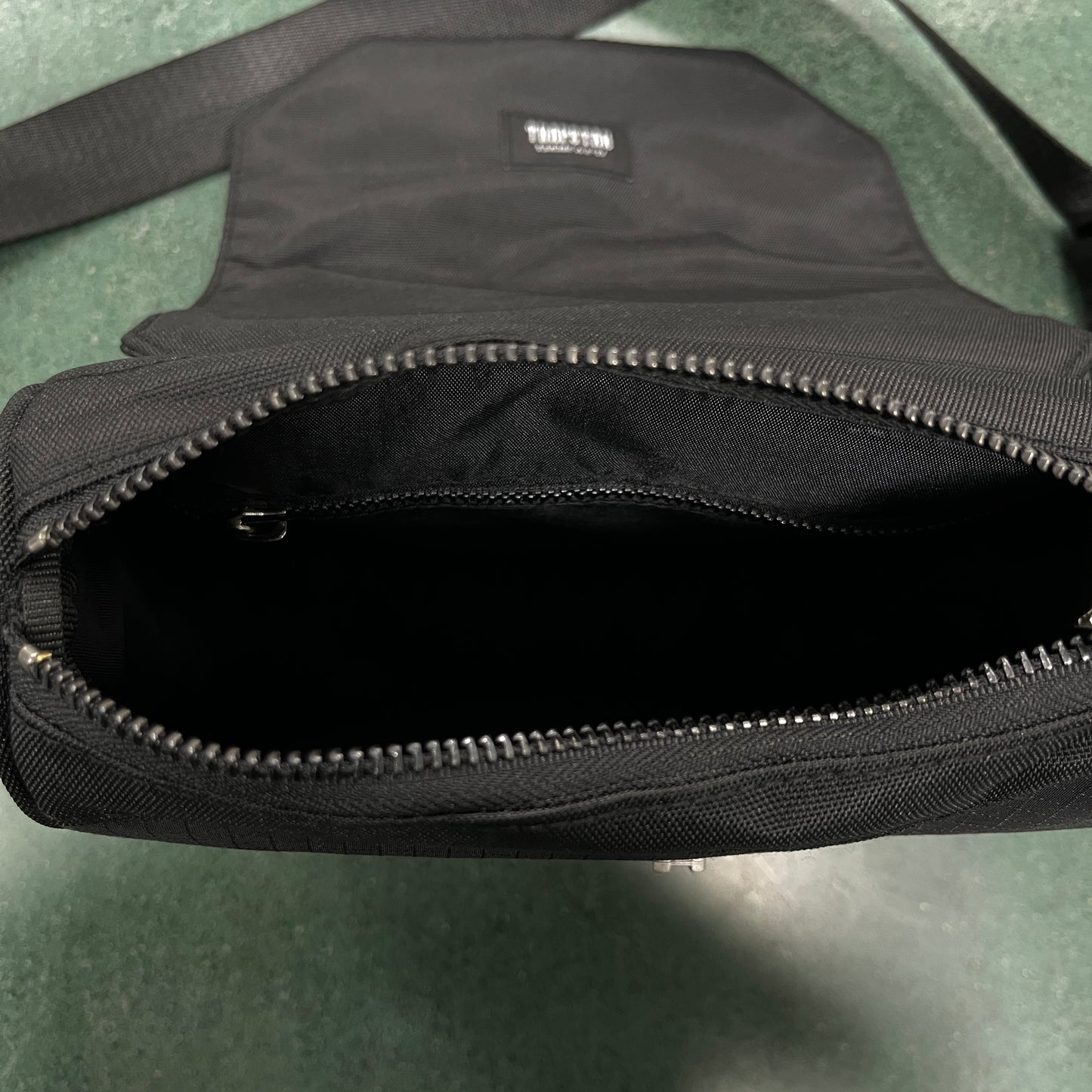 Trapstar Cobra T Messenger Bag