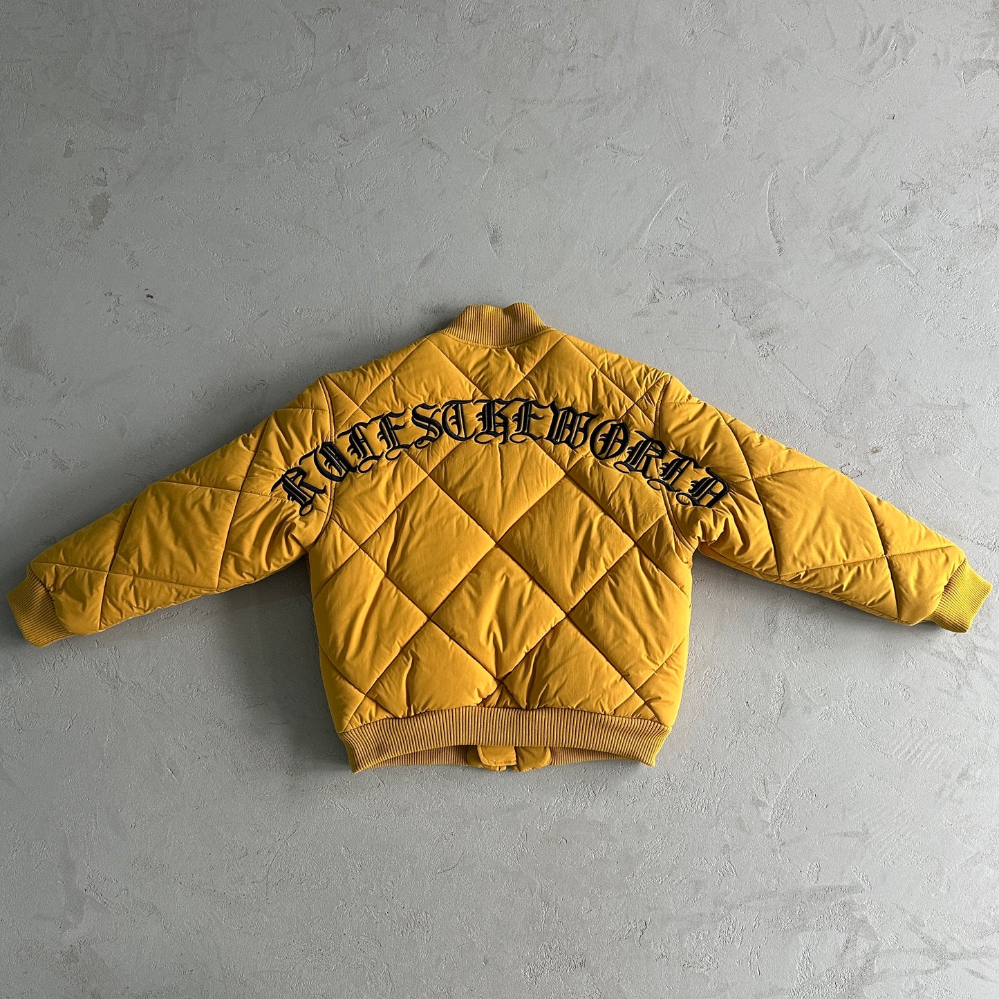 Corteiz Olde English Quilted Jacket