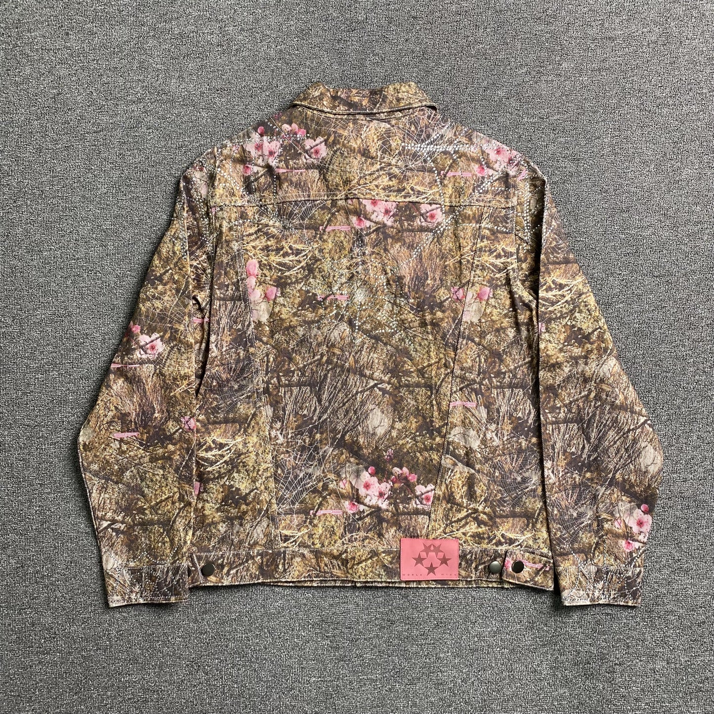 SP5DER x Real Tree Sets