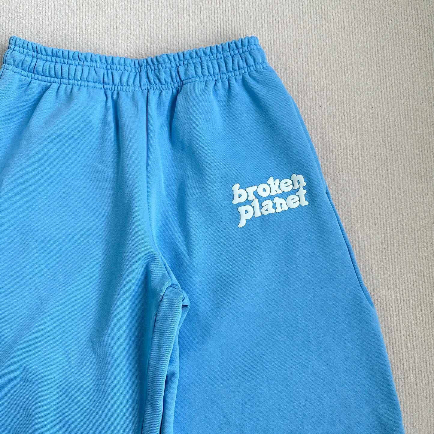 Broken Planet 'Baby blue' Set