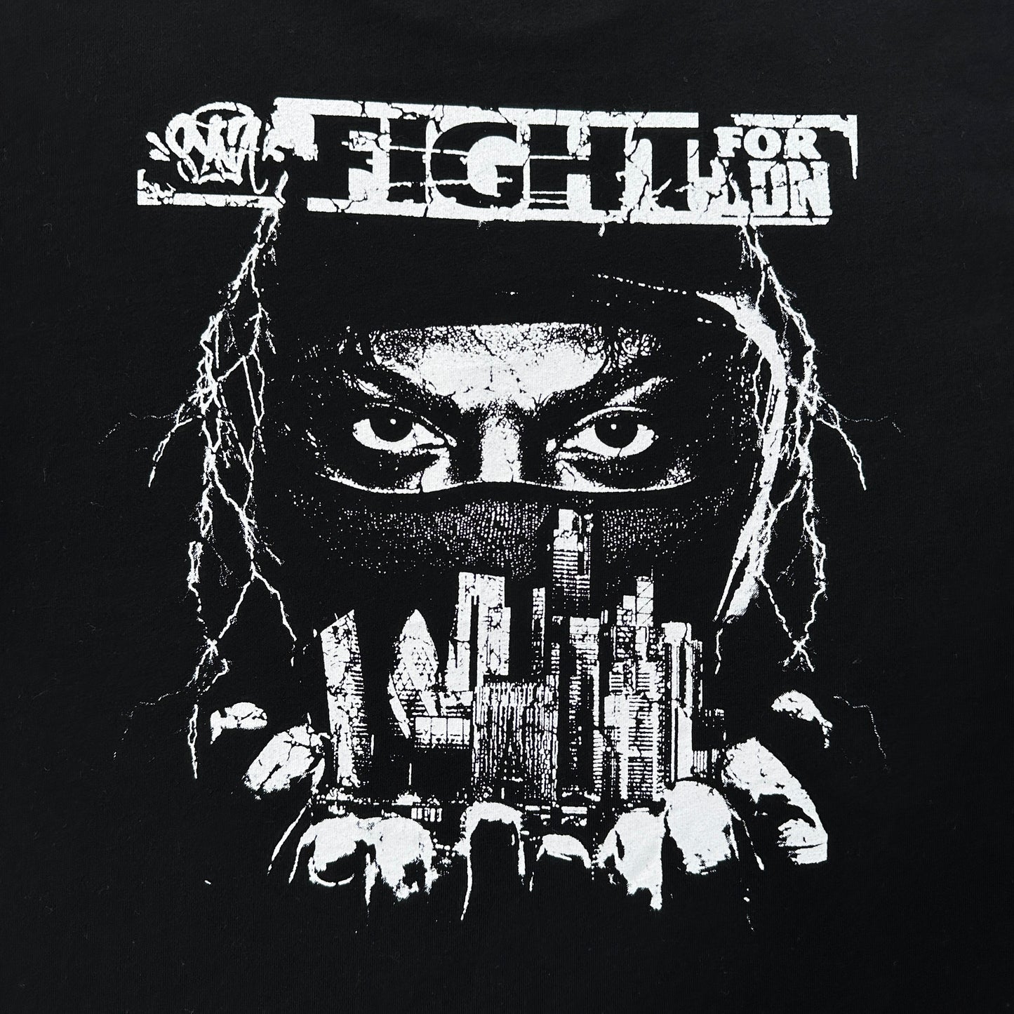 Syna 'LDN FIGHT BACK' Tee