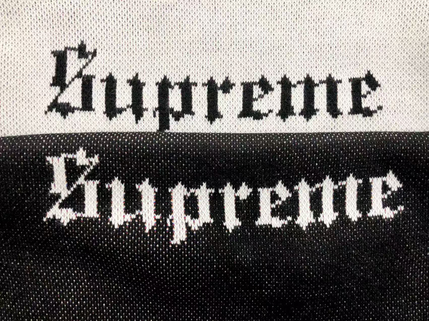 Supreme Snow-white Sweater