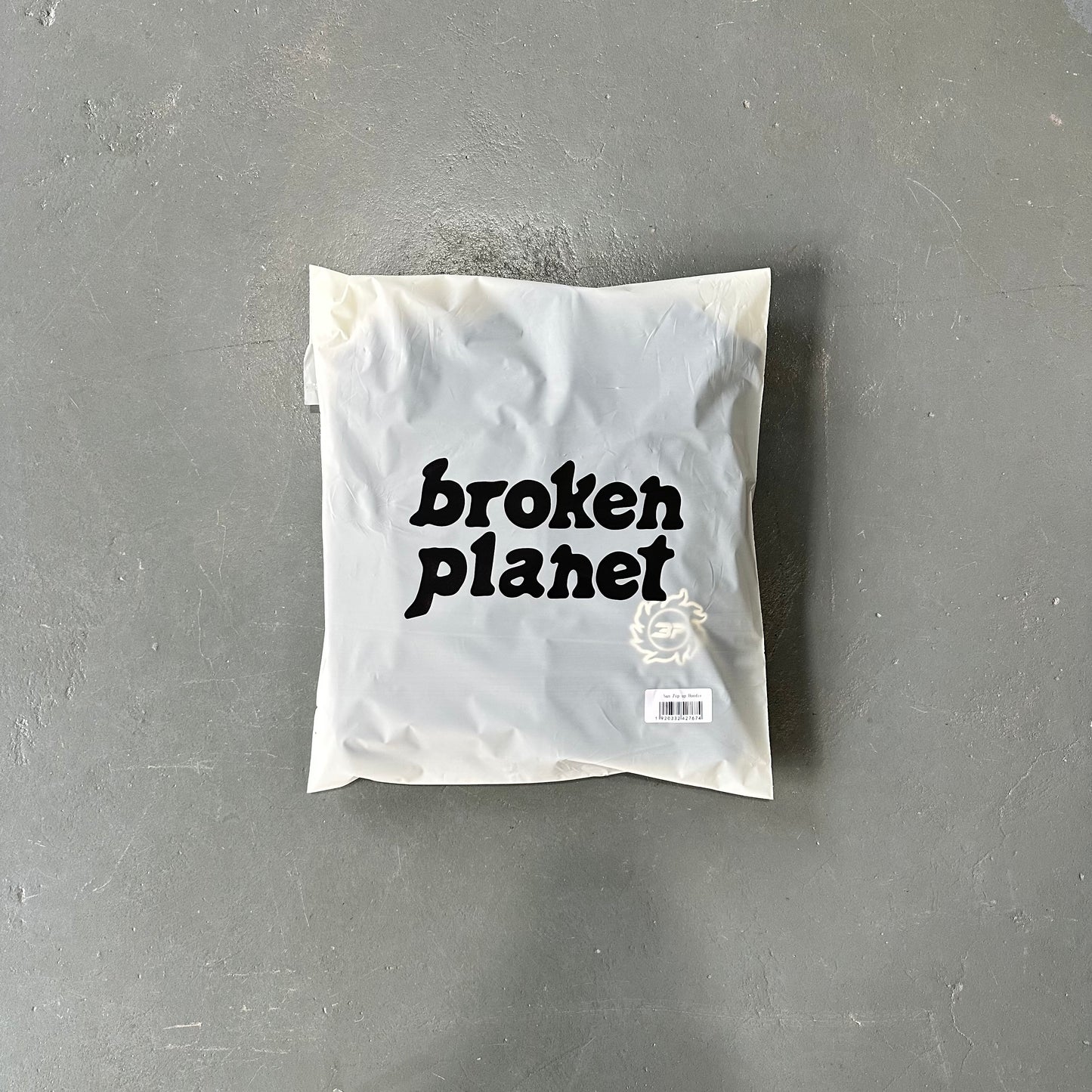 Broken Planet Sun "Black" Zip-up Sets