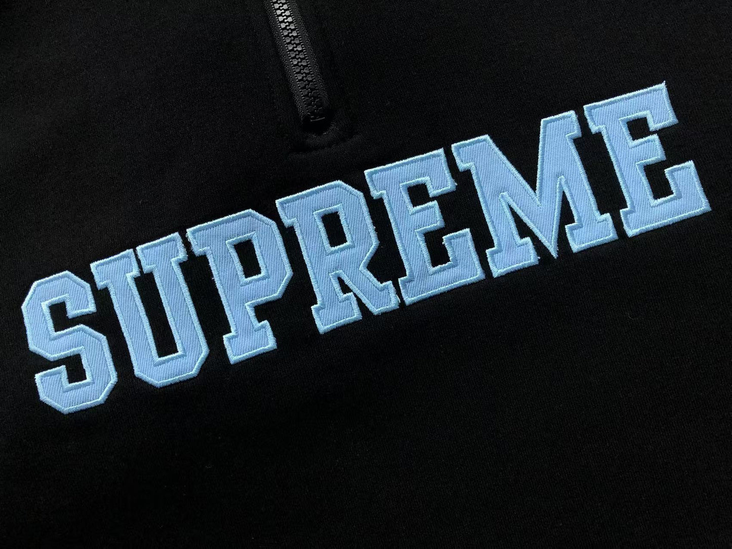 Supreme Collegiate Half-zip