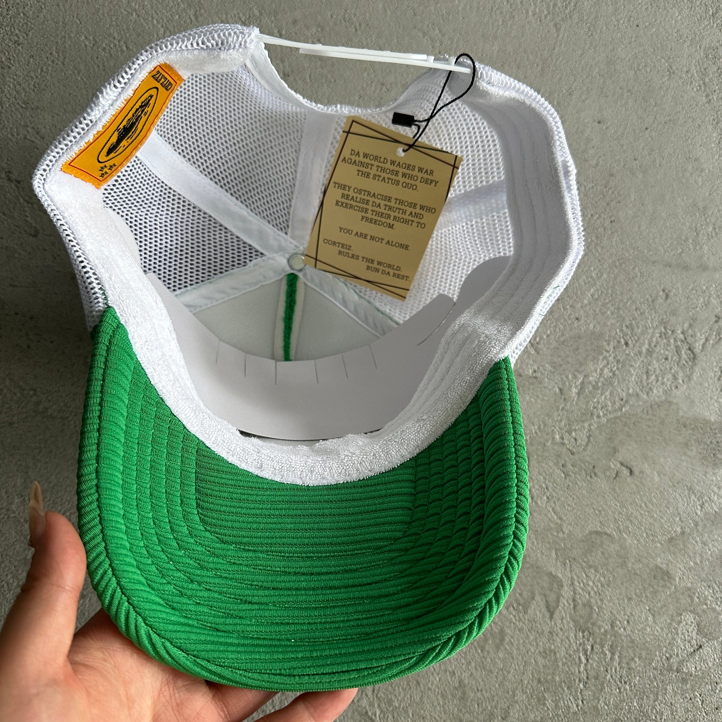 Corteiz Short Peak Trucker Cap