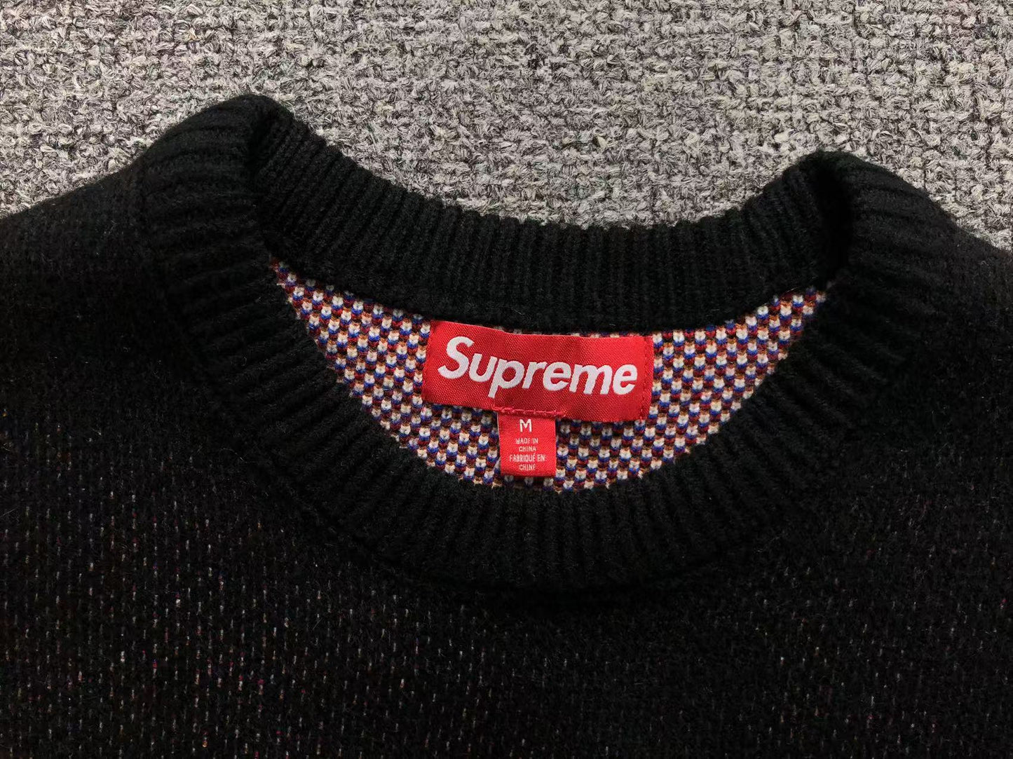 Supreme Snow-white Sweater