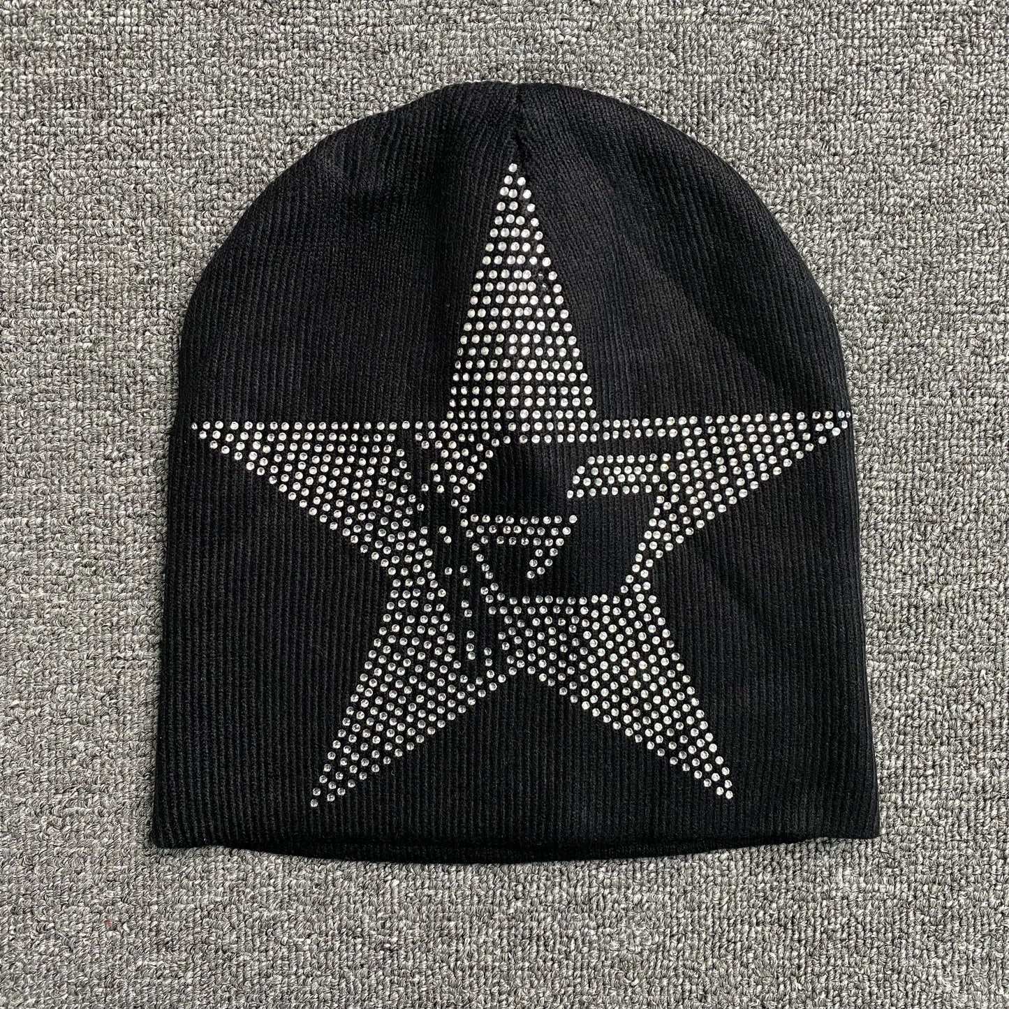 SP5DER Beanies