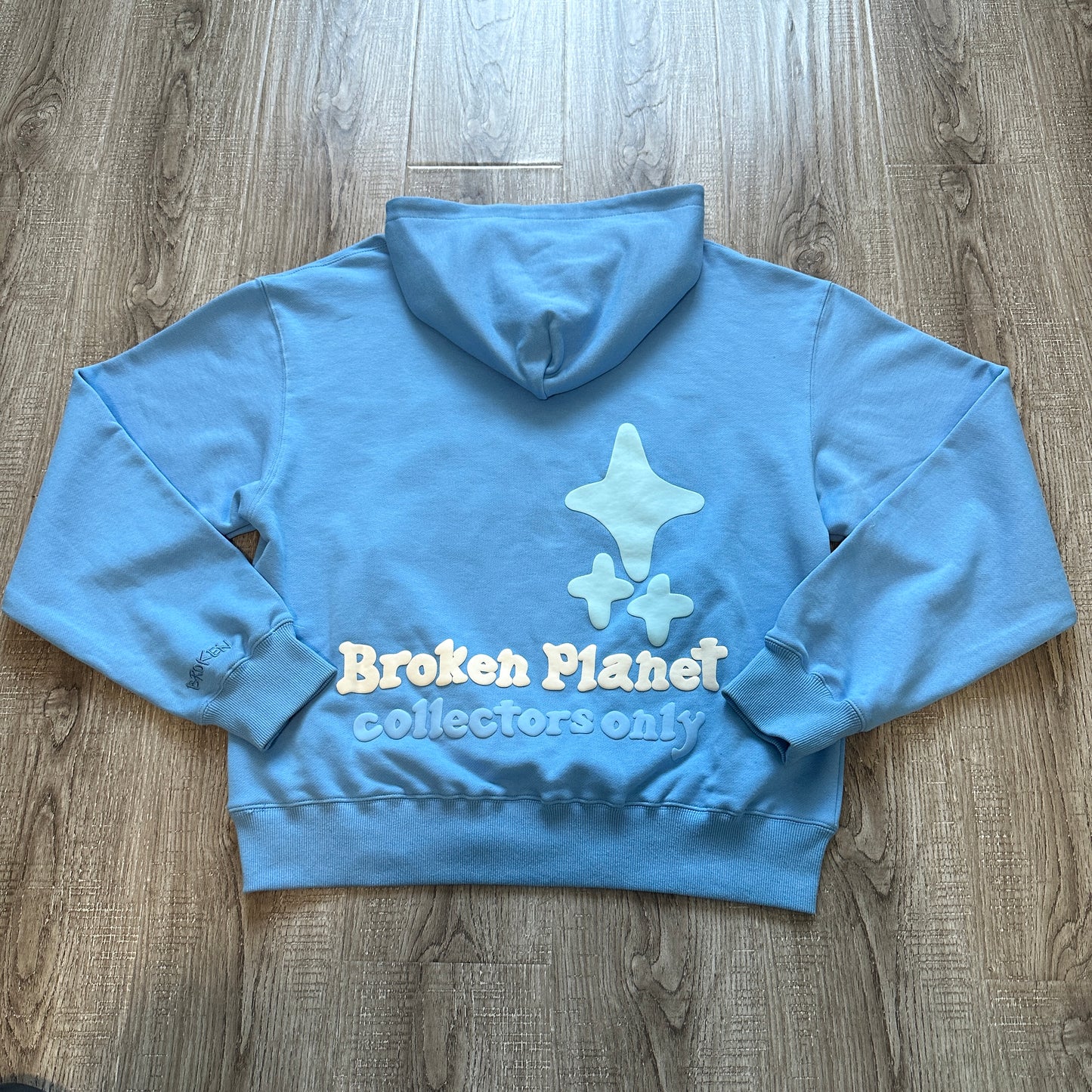 Broken Planet 'University Blue' Set