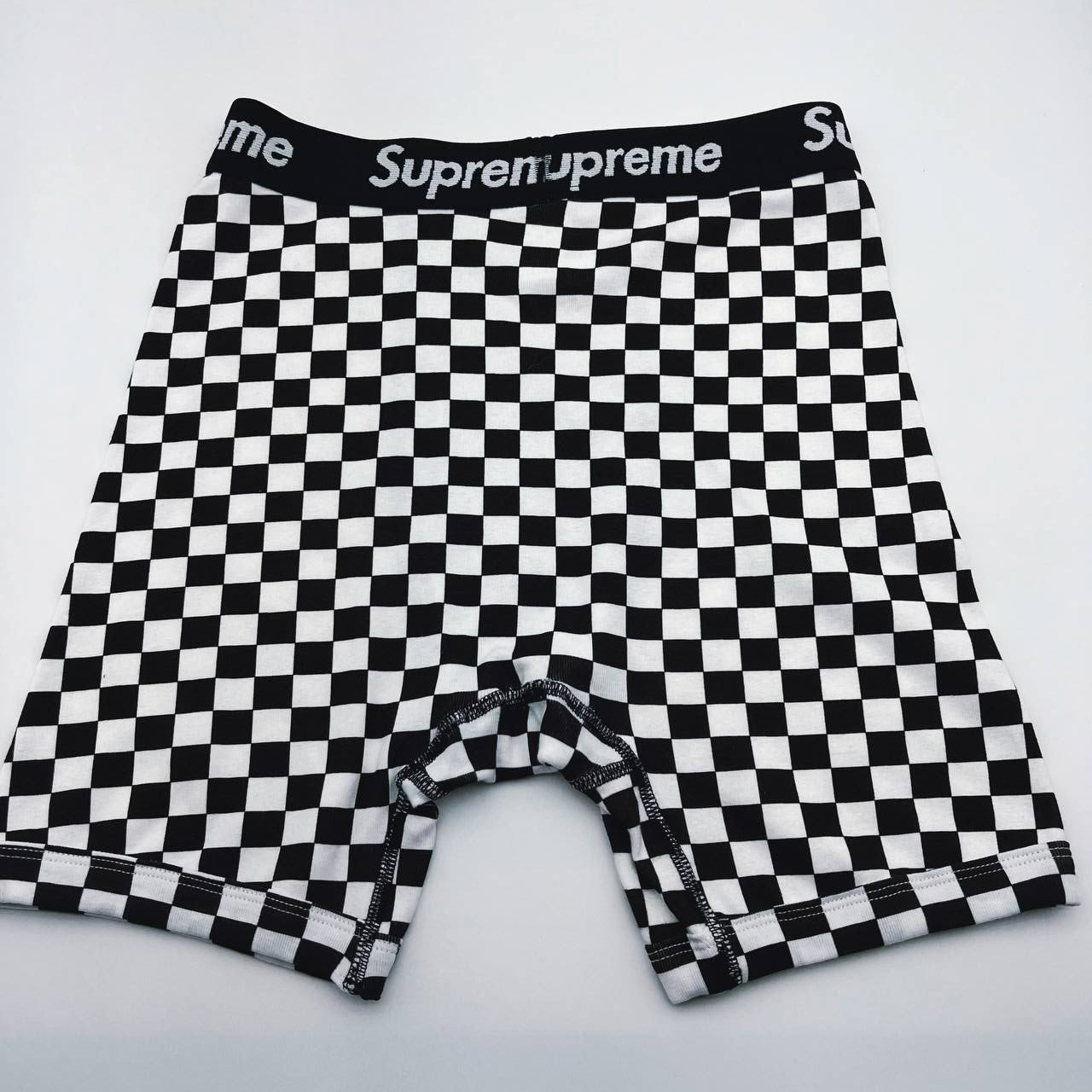 Supreme Mixed Boxers
