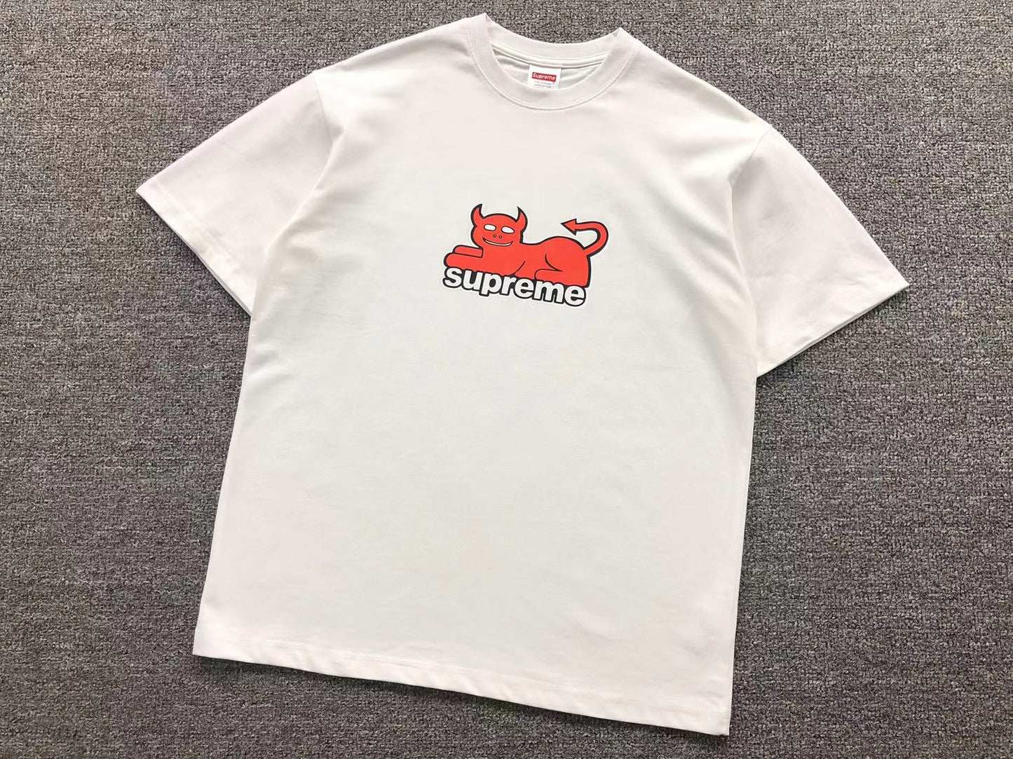 Supreme Mixed Tees