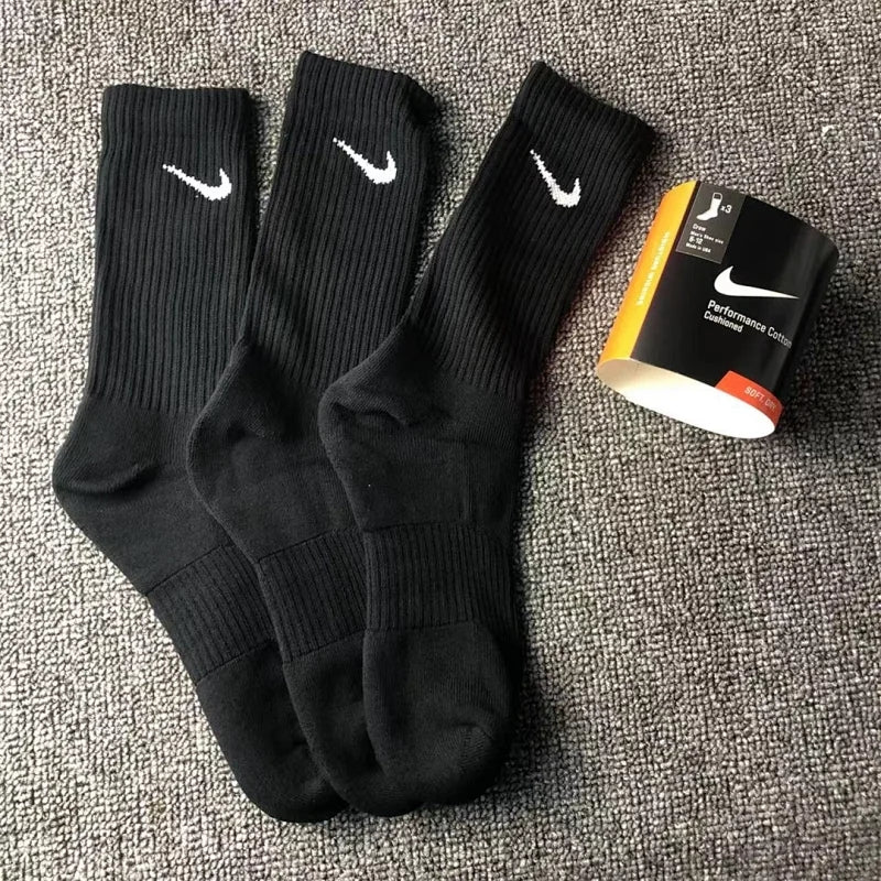 Nike Socks (3 PAIRS)
