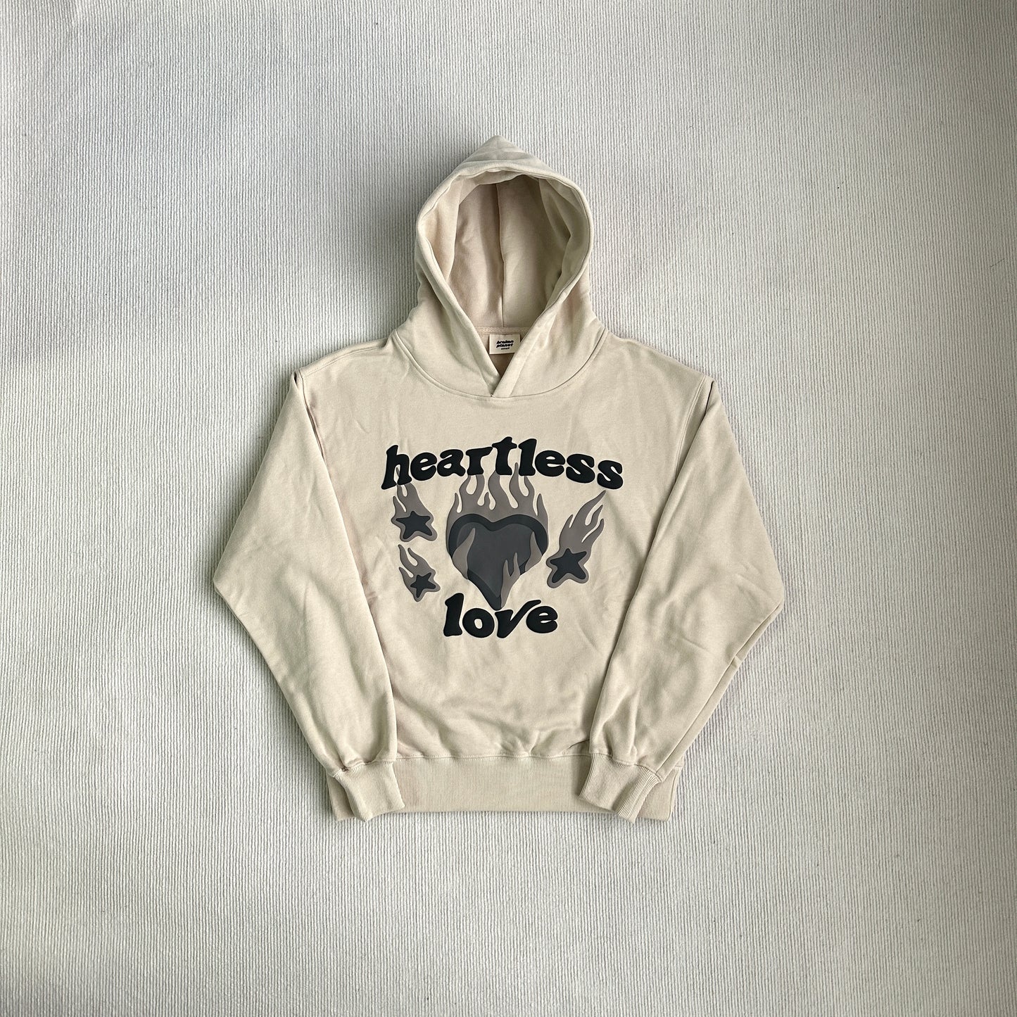 Broken Planet 'Heartless love' Set