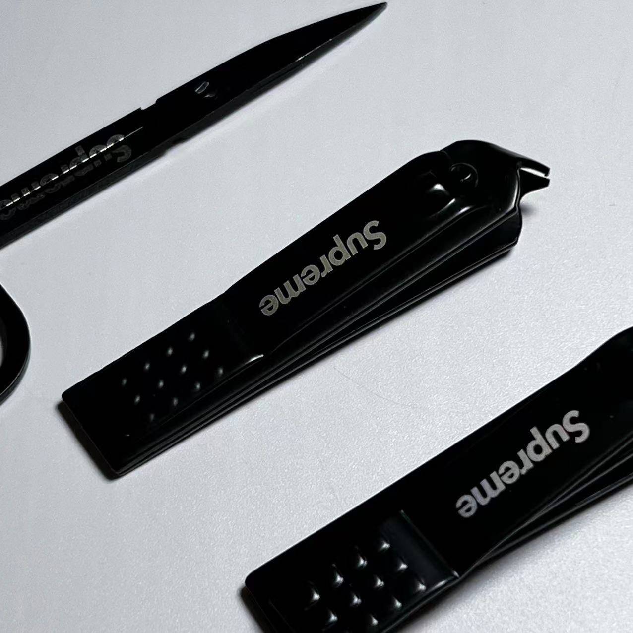 Supreme Manicure Set