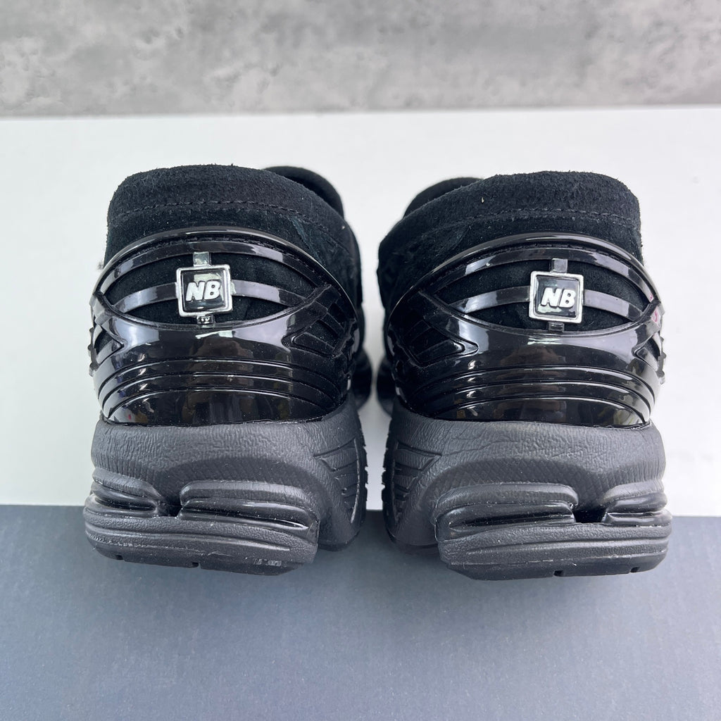 New Balance 1906L Loafer Black Suede
