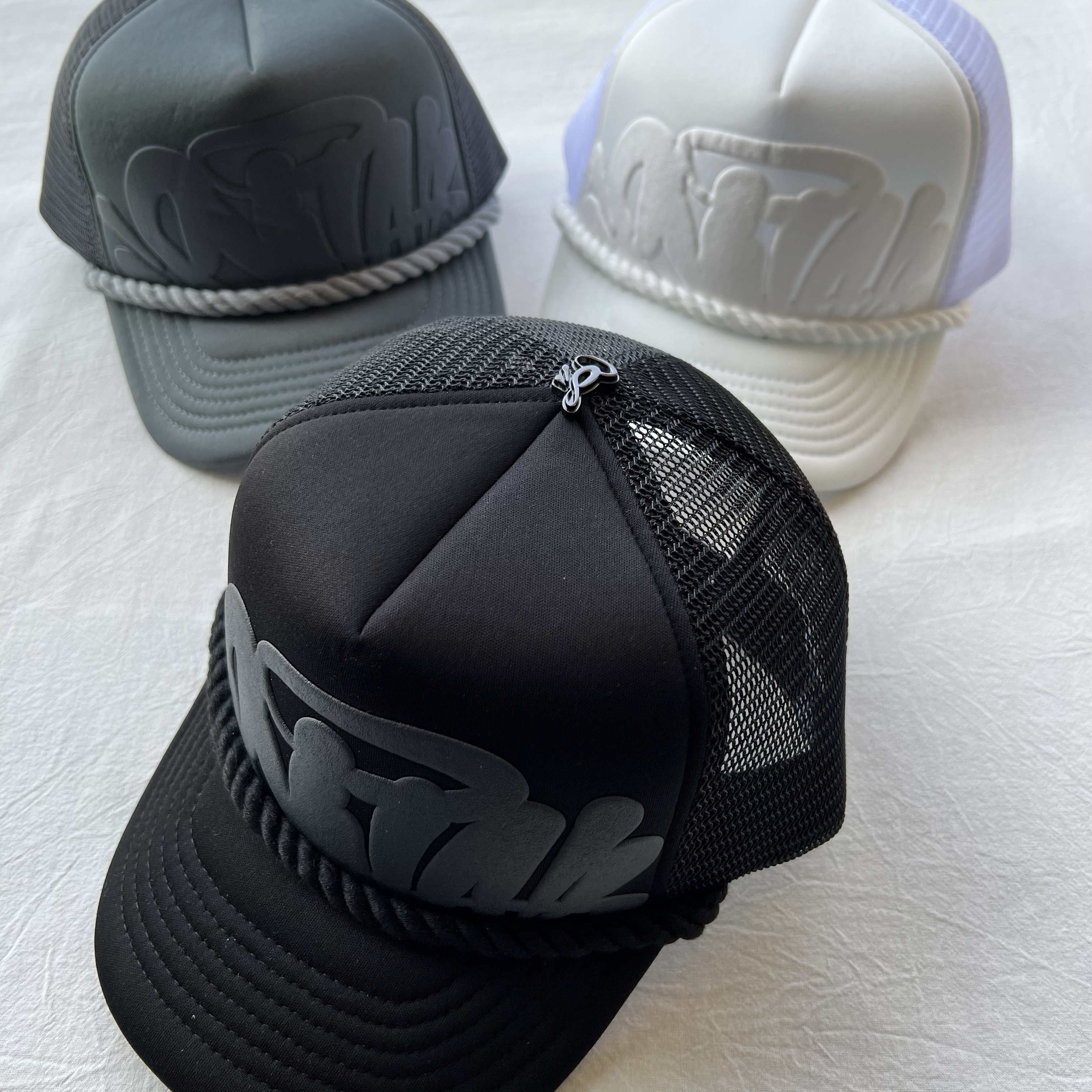 Syna Trucker Caps