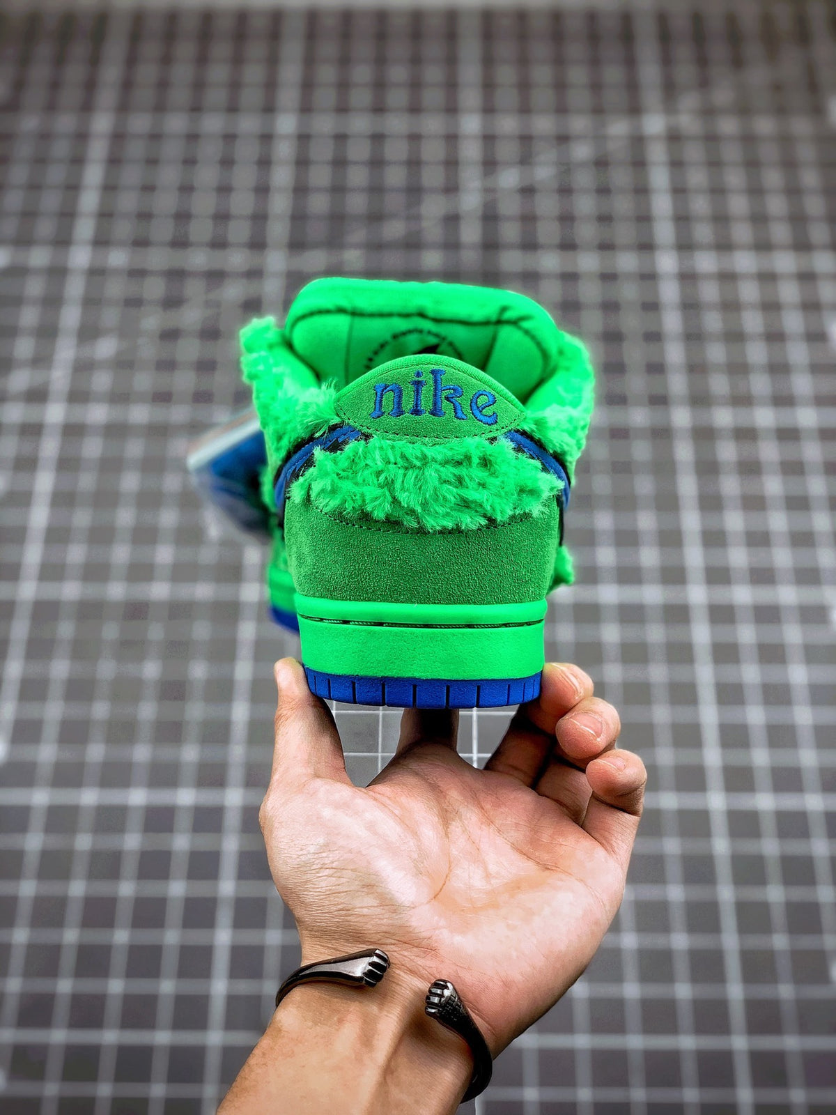 Nike SB Dunk Low “Grateful Dead - Green Bear”