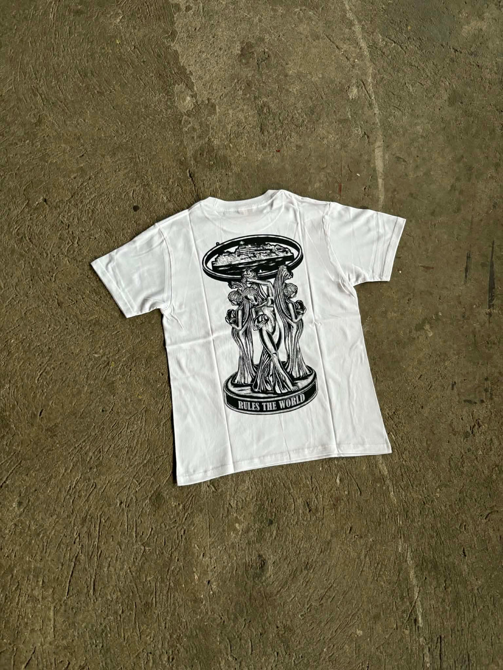 Corteiz World Is Yours Tee (ON-HAND)