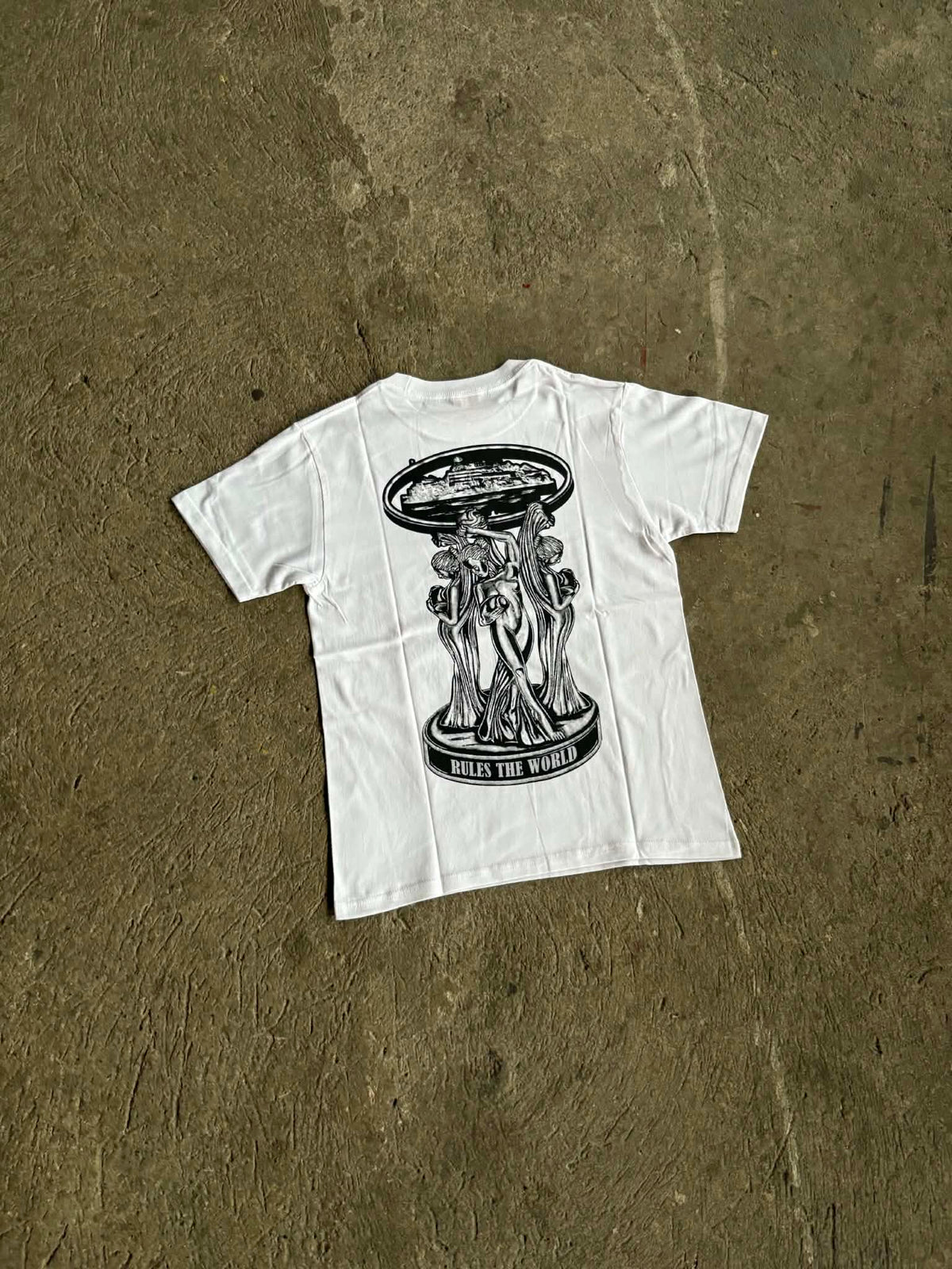 Corteiz World Is Yours Tee (ON-HAND)
