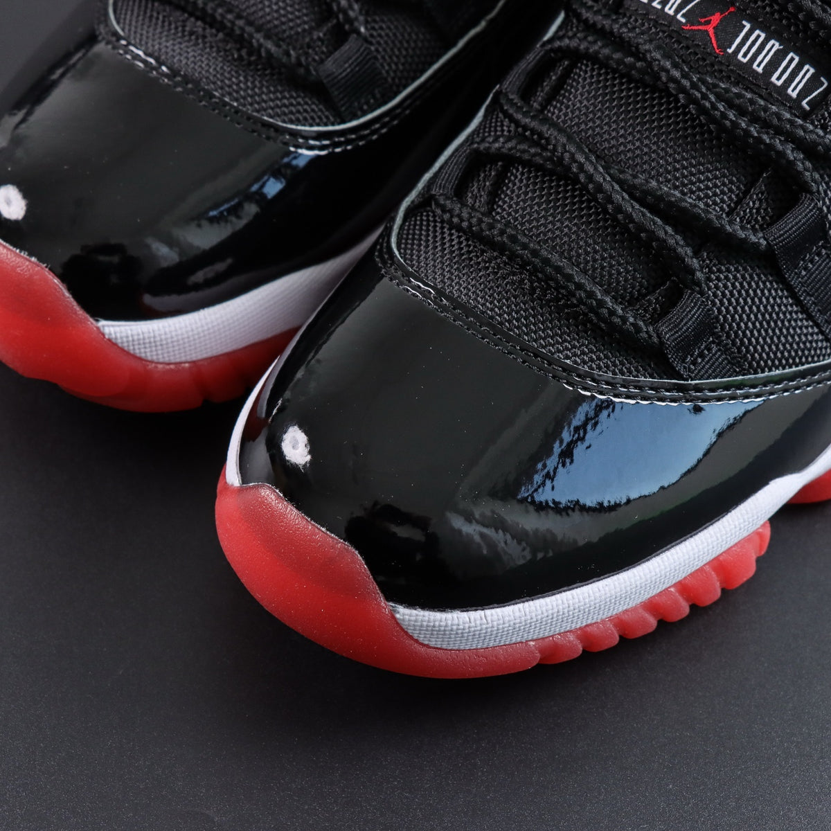 Air Jordan 11 Retro Low "Bred"