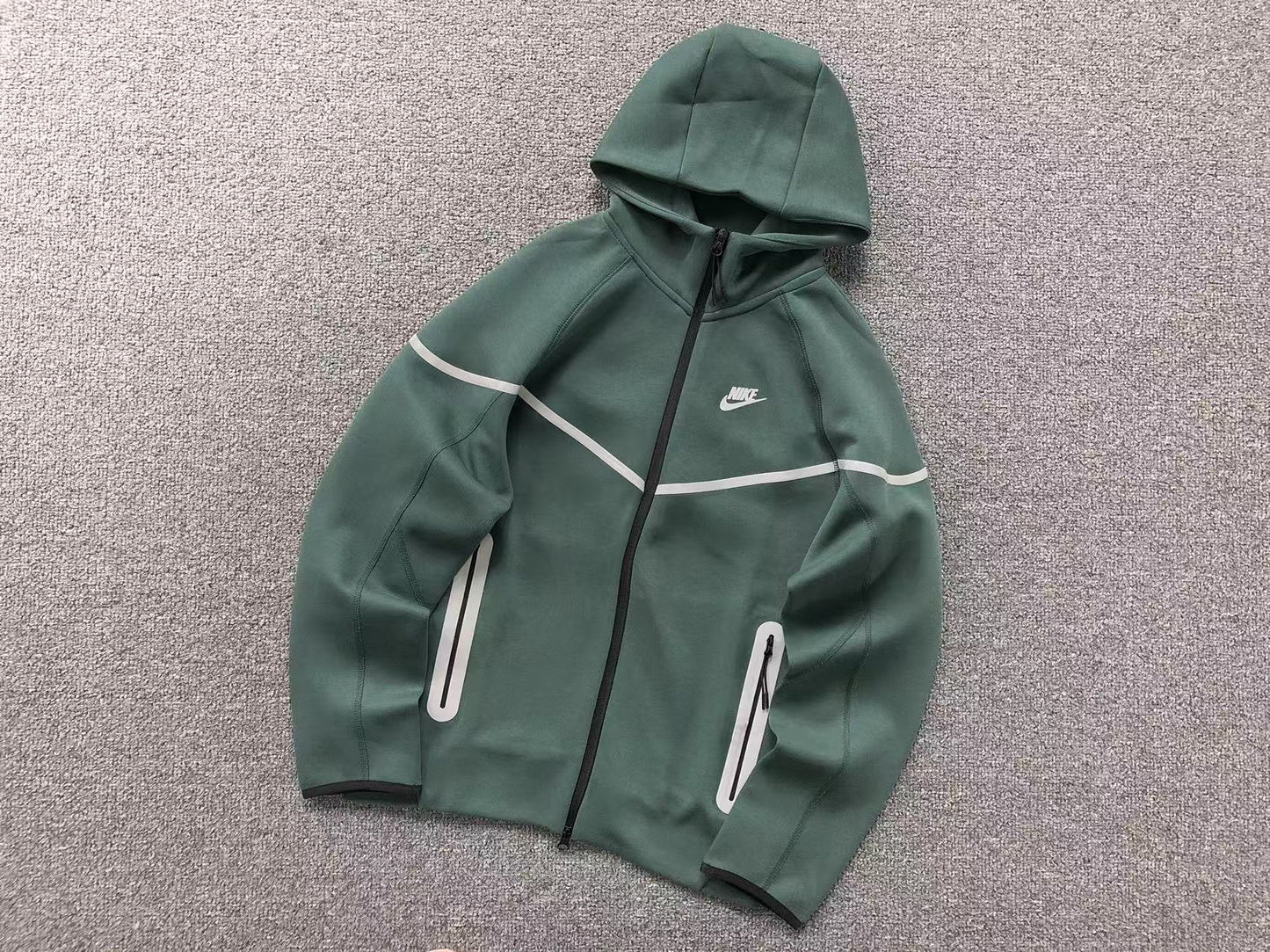 Nike Techfleece Reflective Sets