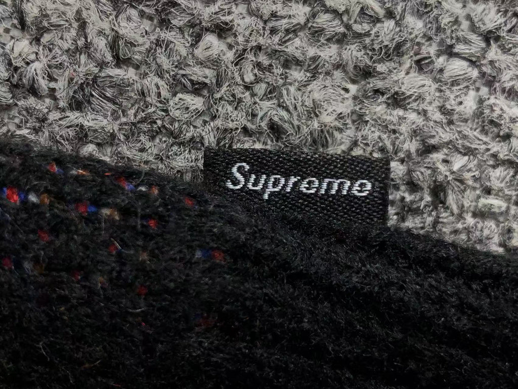 Supreme Snow-white Sweater