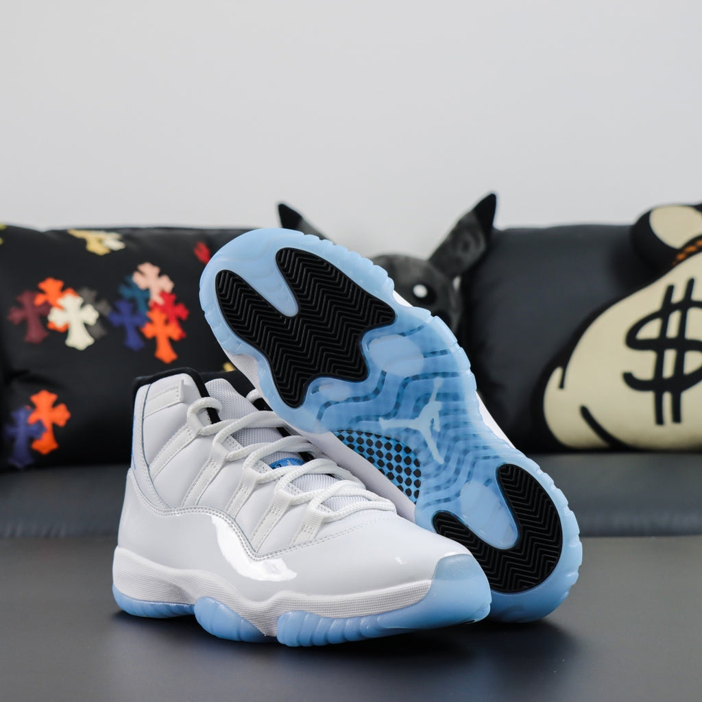 Air Jordan 11 Retro "Legend Blue"
