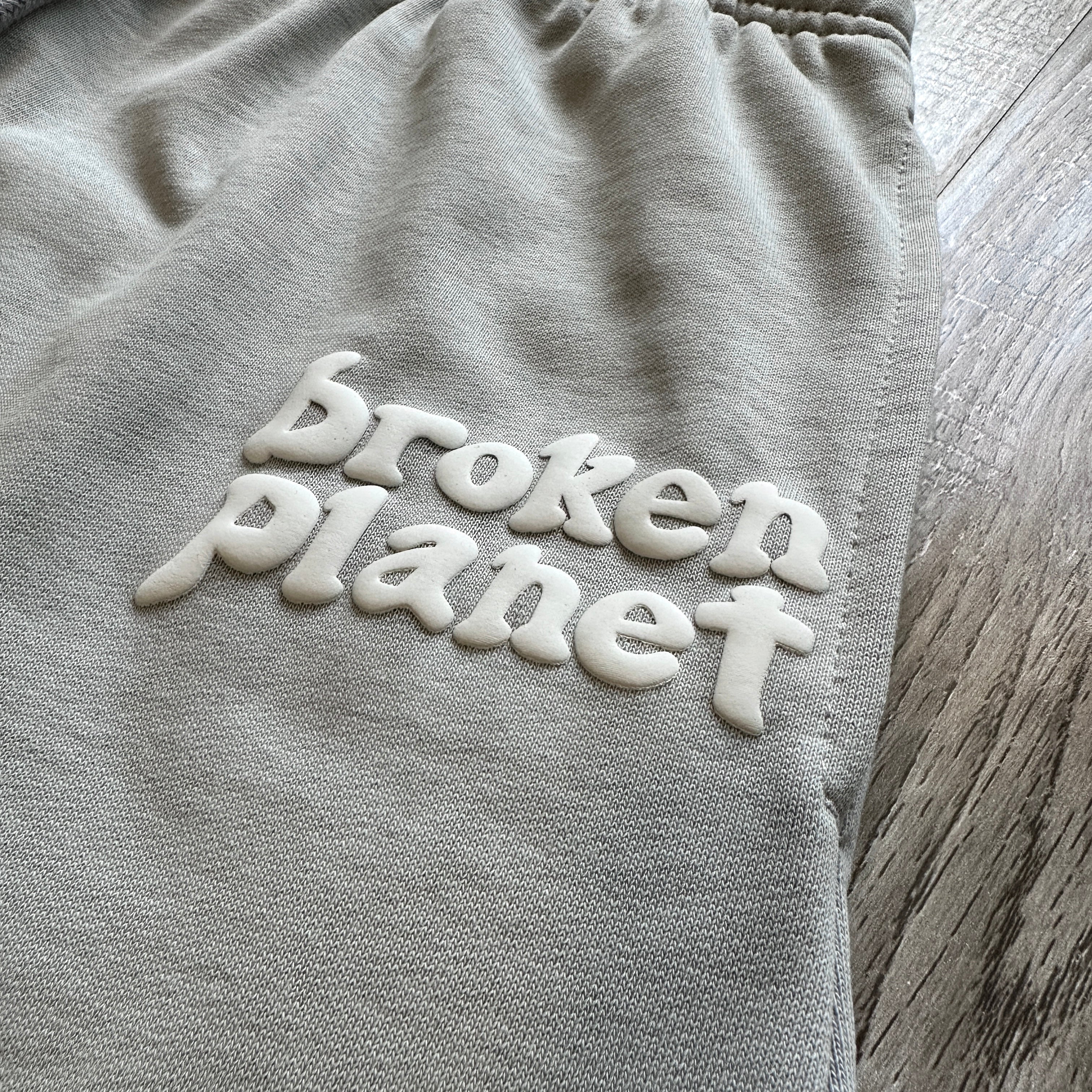 Broken Planet Zip-up Stone Gray Set