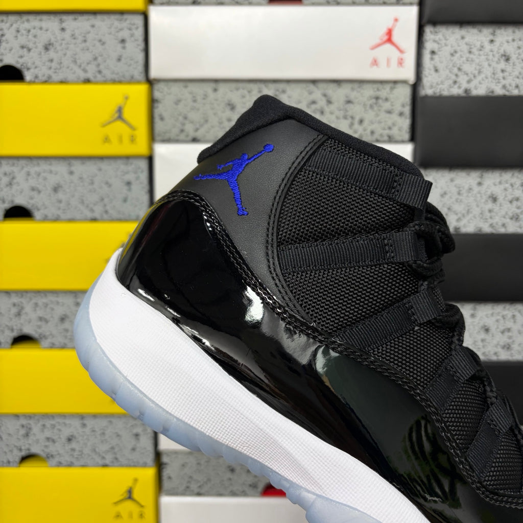 Air Jordan 11 Retro "Space Jam"