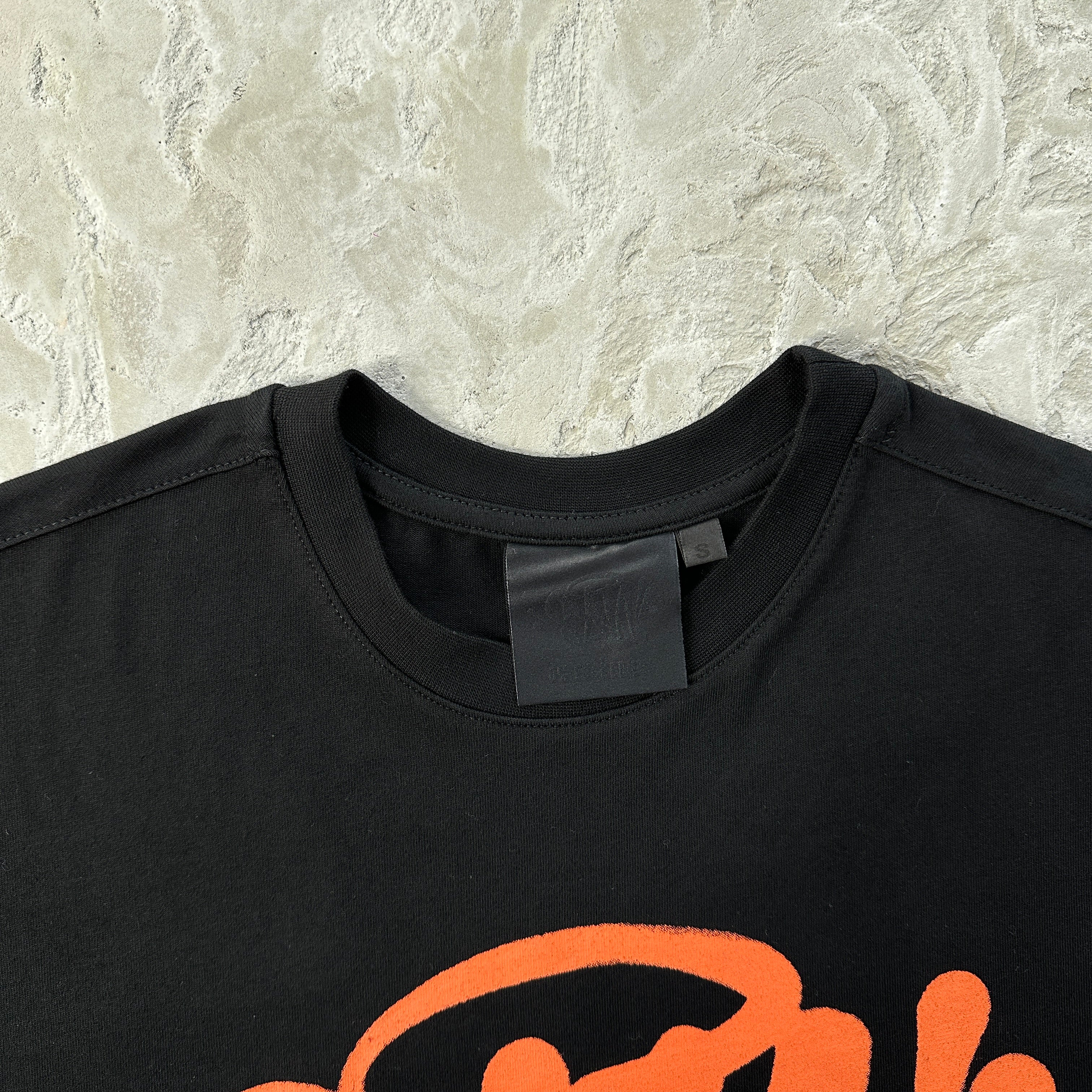 Syna 'Halloween' Tee
