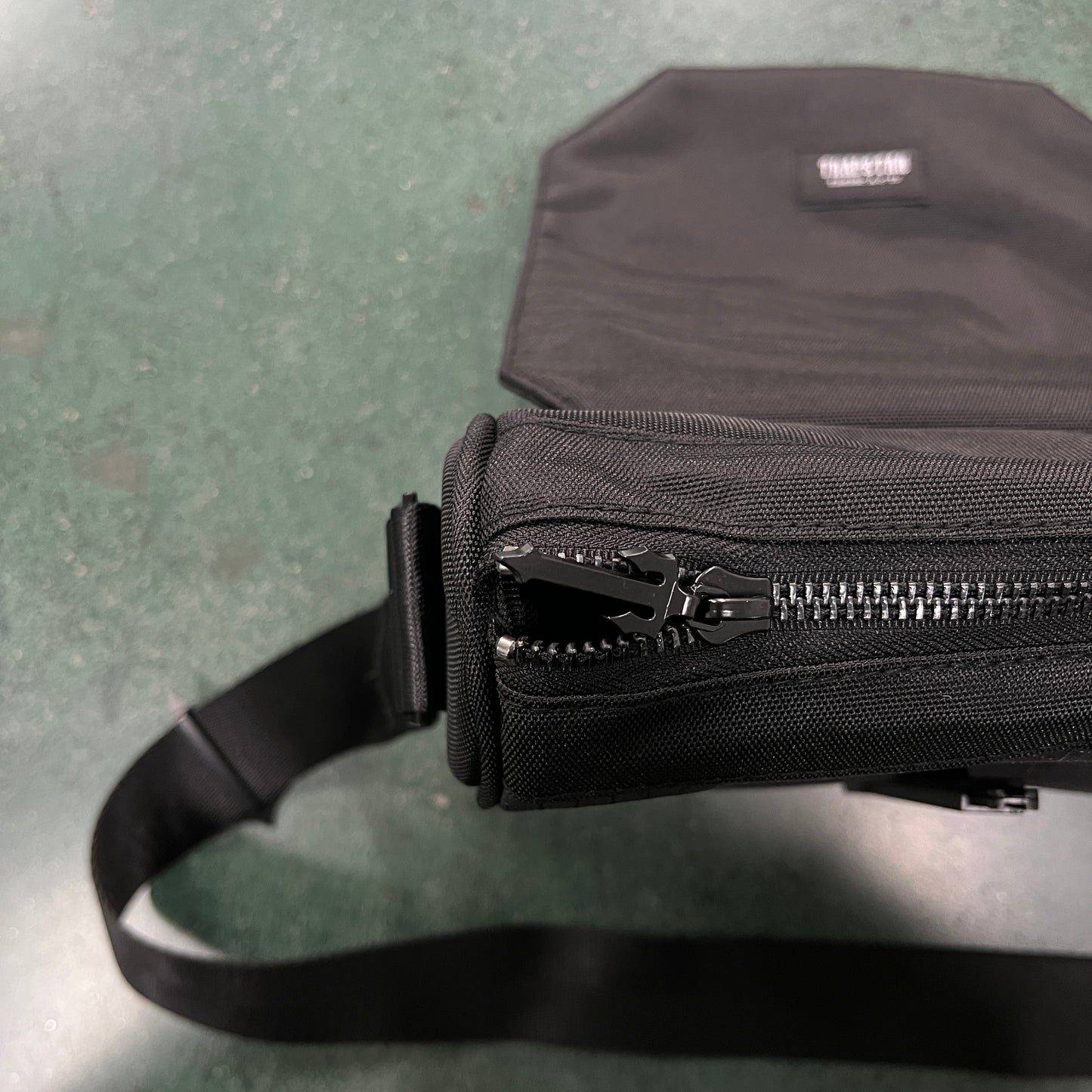 Trapstar Cobra T Messenger Bag