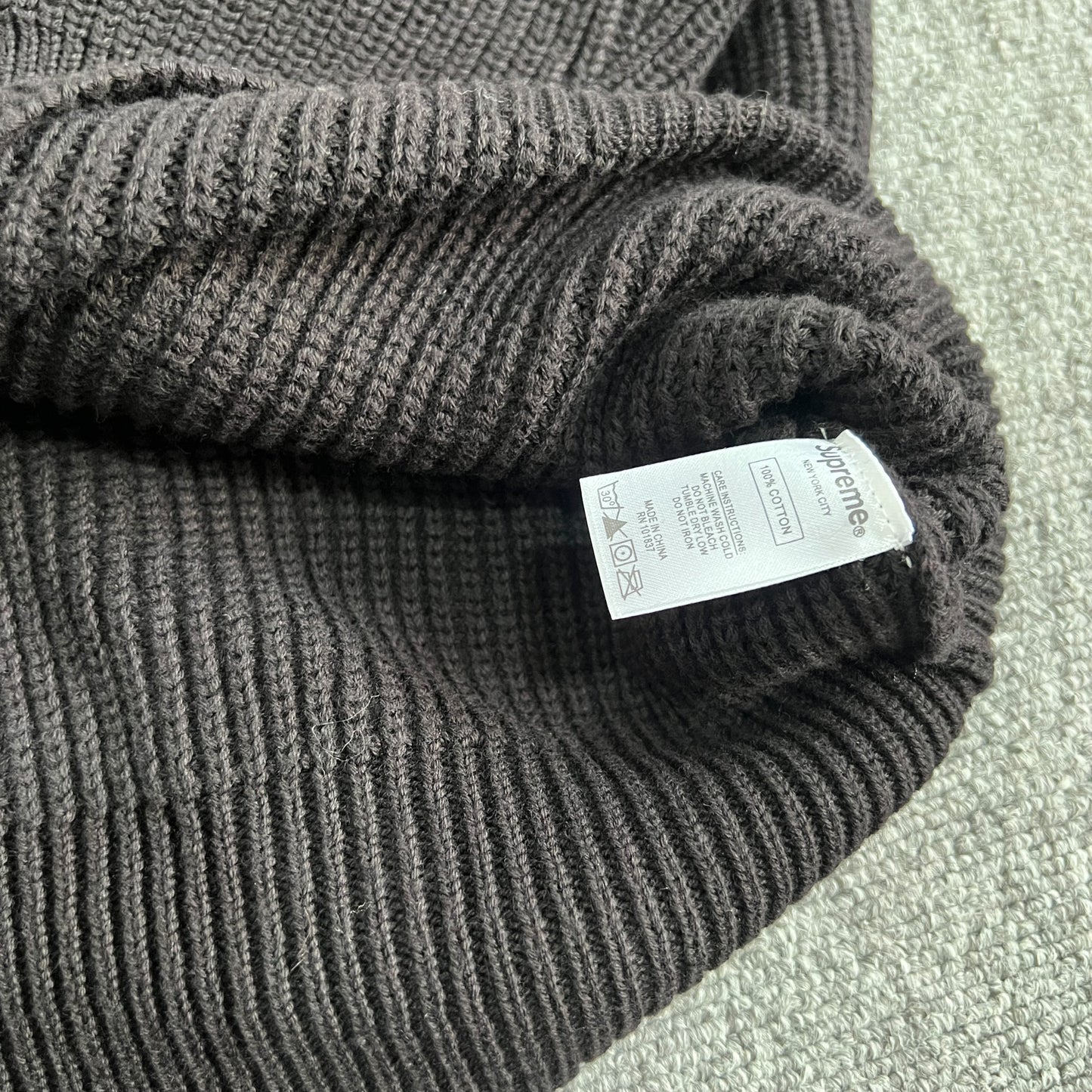 Supreme x CDG Knit Sweater