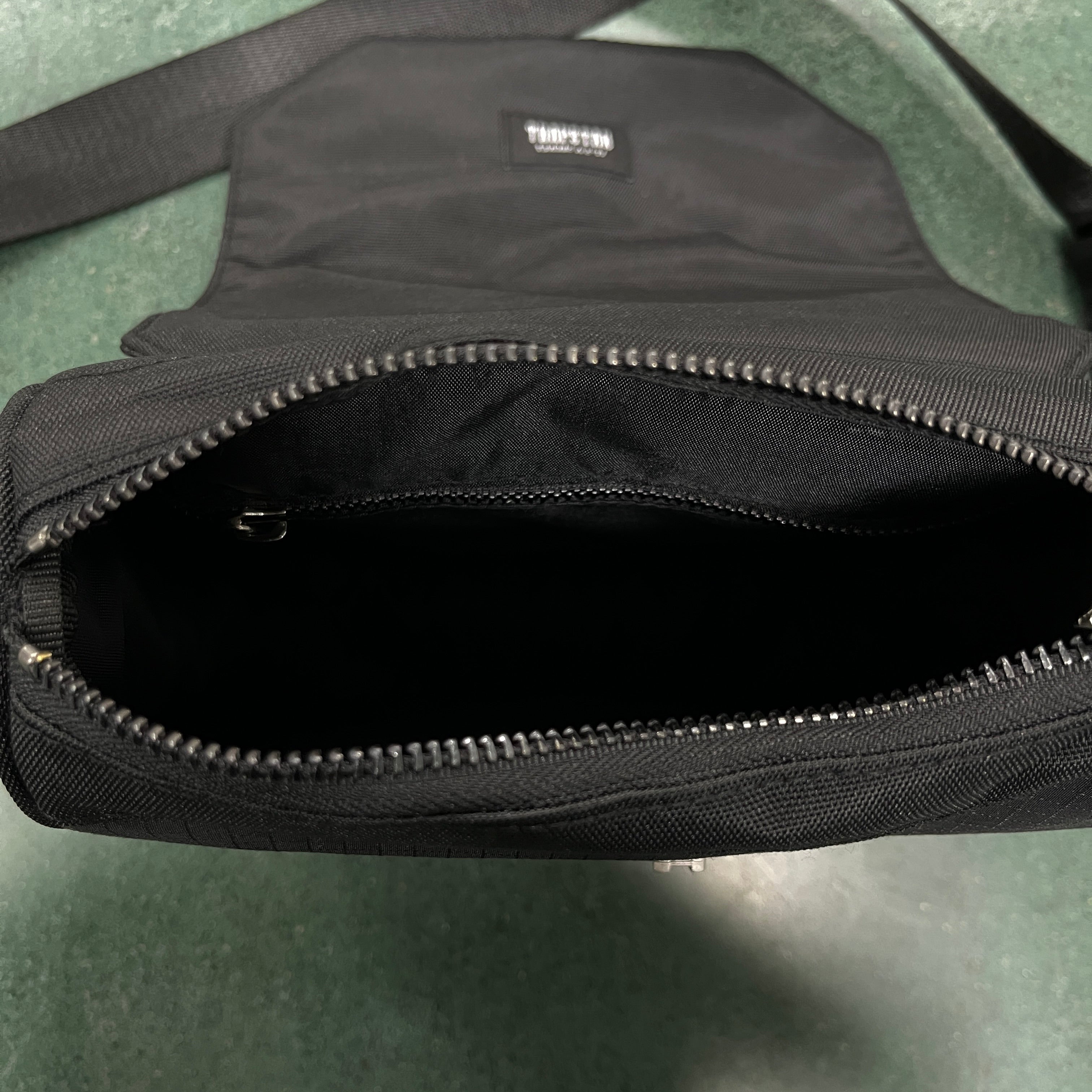 Trapstar Cobra T Messenger Bag