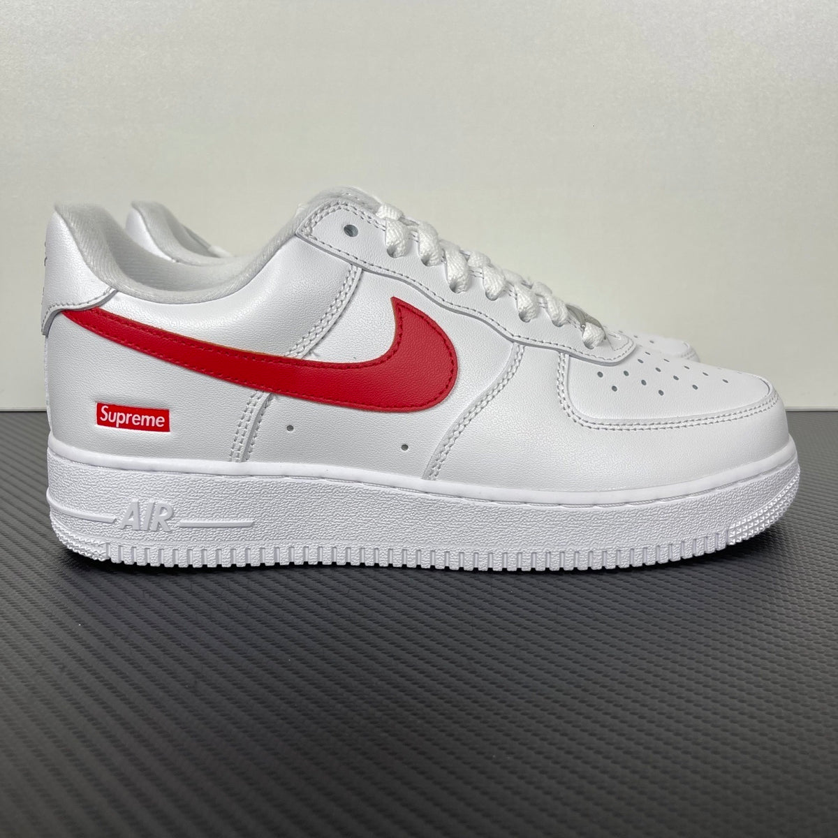 Nike Air Force 1 Low Supreme "Shanghai"