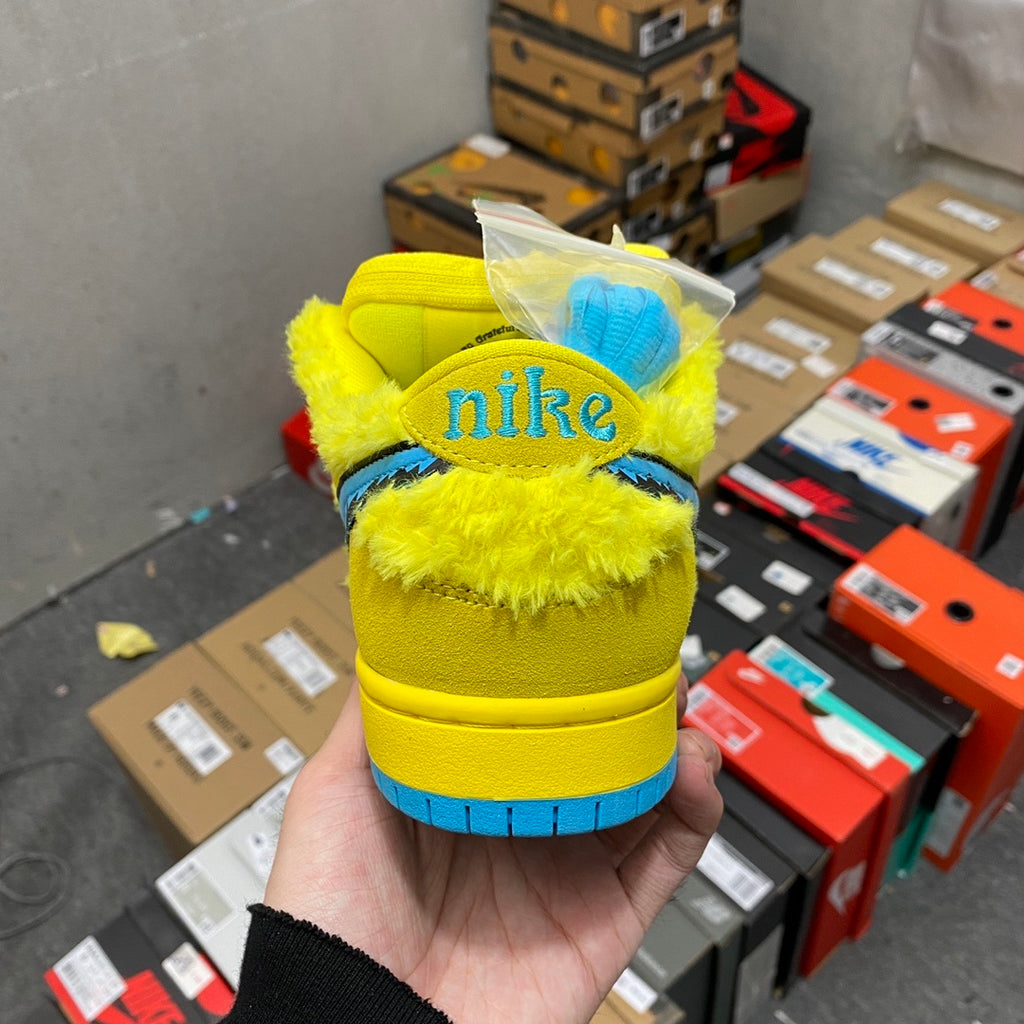 Nike SB Dunk Low “Grateful Dead - Yellow Bear”