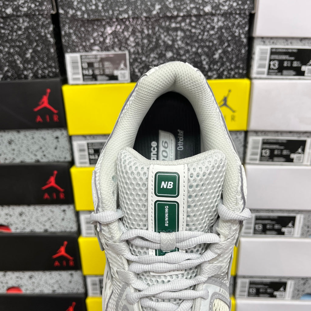New Balance 1906R China Smu