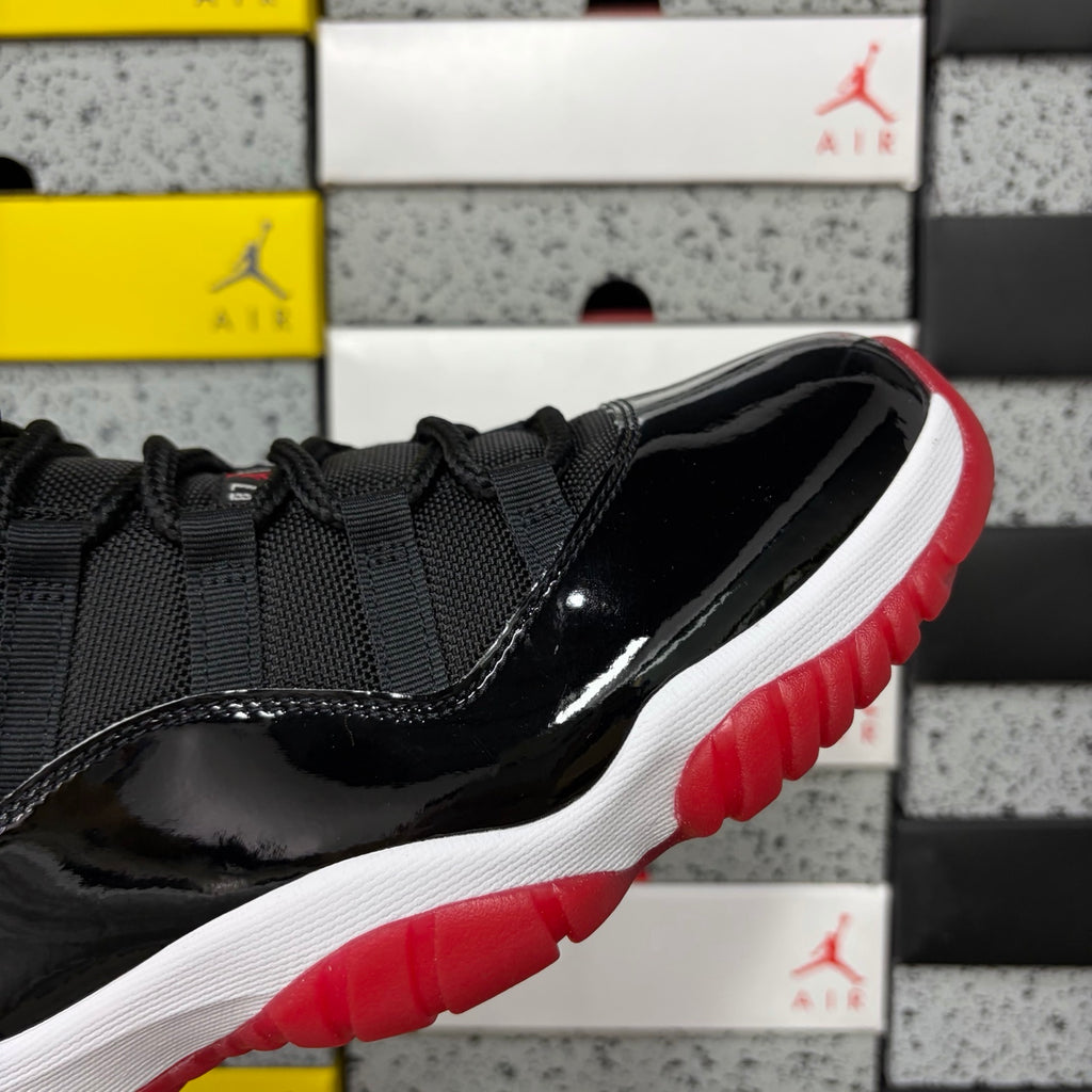 Air Jordan 11 Retro "Bred"