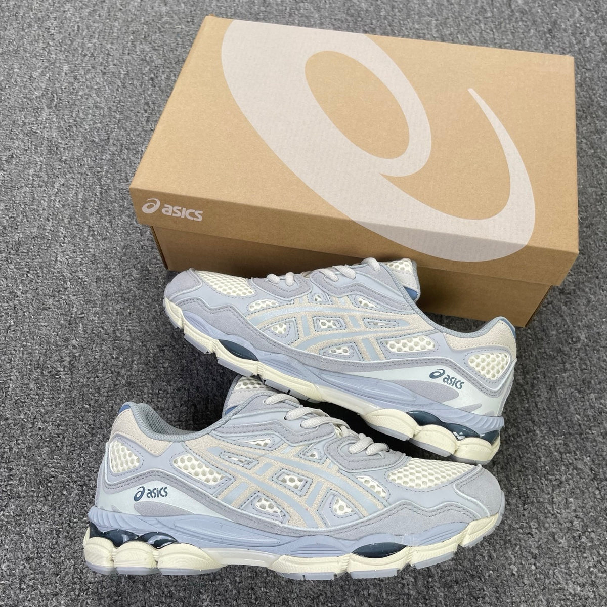 ASICS GEL-NYC Ivory / Mid Grey
