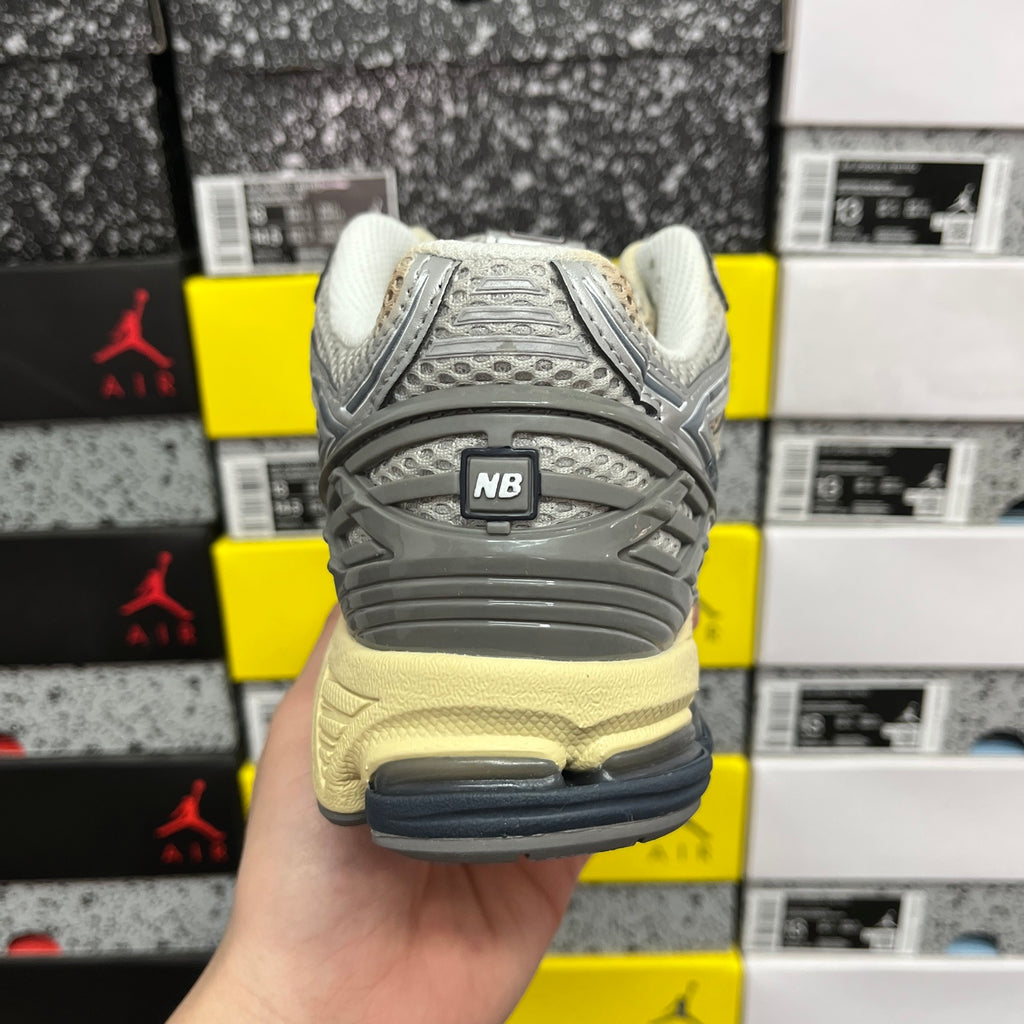 New Balance 1906R x thisisneverthat "The 2022 Downtown Run"