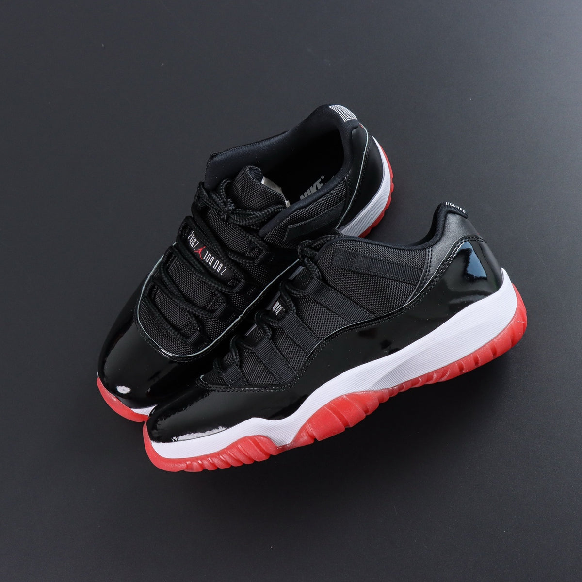 Air Jordan 11 Retro Low "Bred"