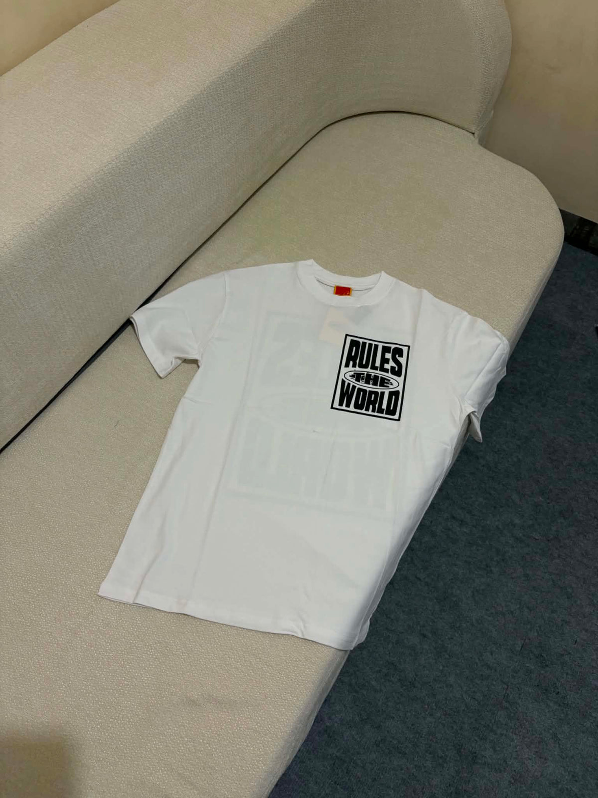 Corteiz Rules the World Tee (ON-HAND)
