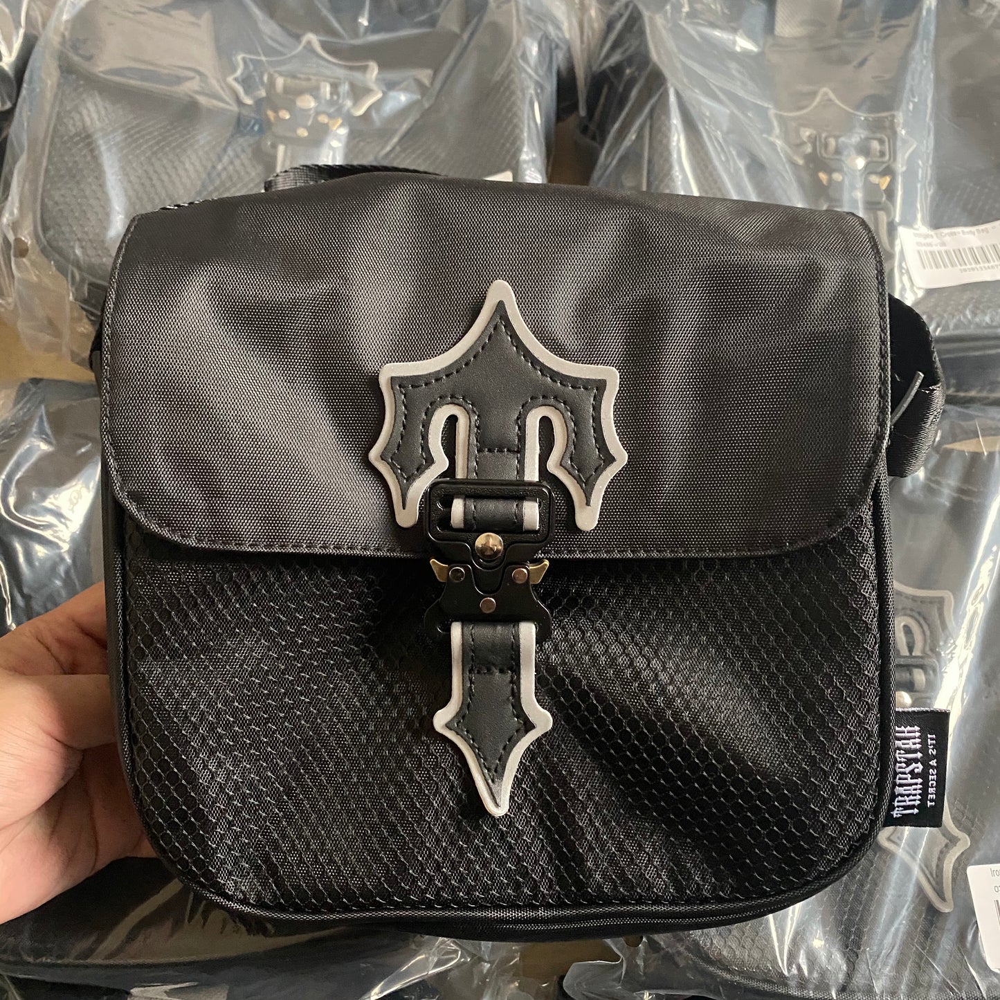 Trapstar Irongate T Cross Bodybag