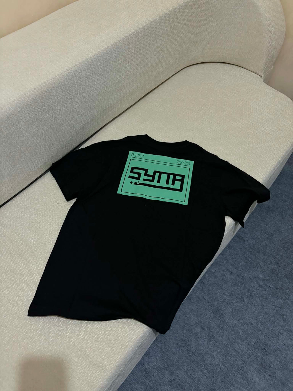 Syna World 'Trap Phone' Tee(ON-HAND)