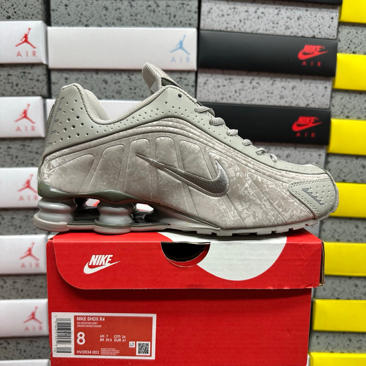 Nike Shox R4 College Grey / Flat Pewter