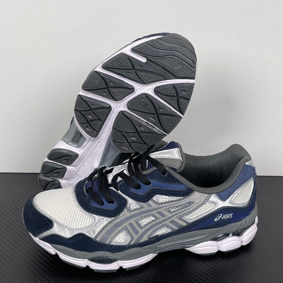 ASICS GEL-NYC Cream / Steel Grey