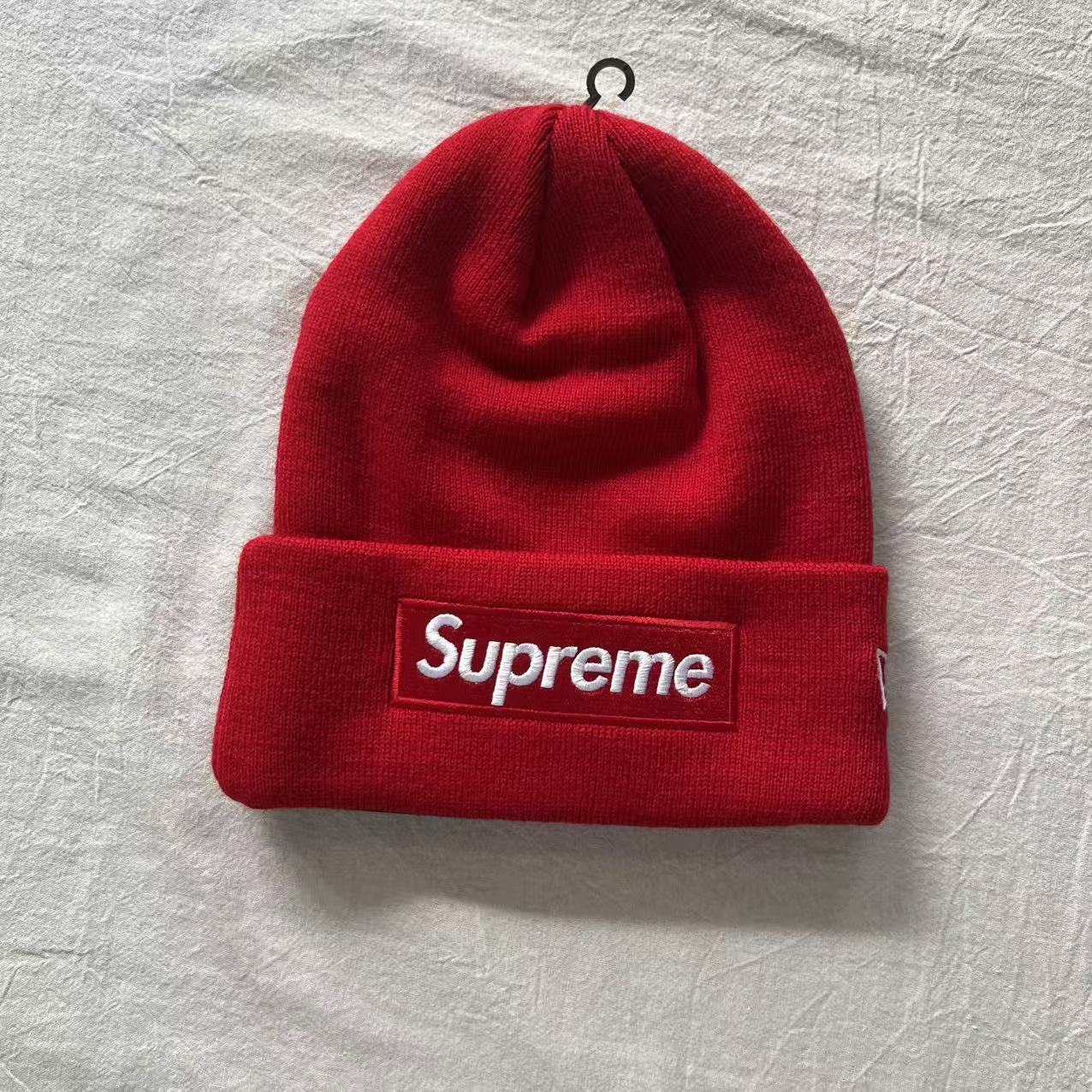 Supreme x New Era Beanies