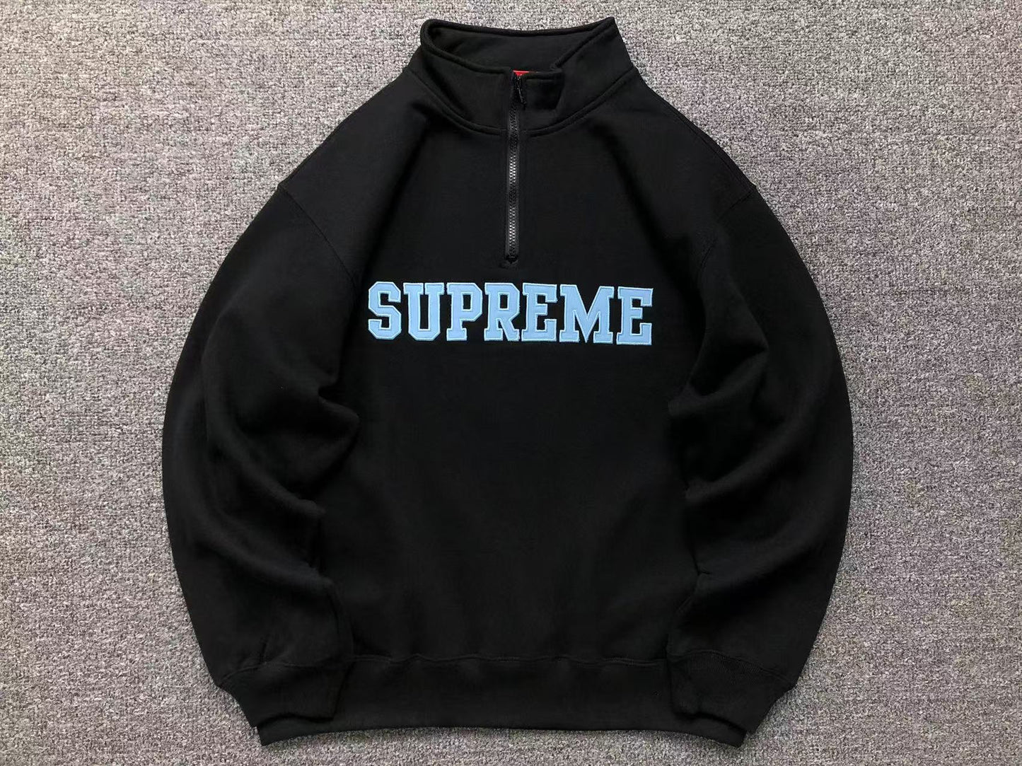 Supreme Collegiate Half-zip