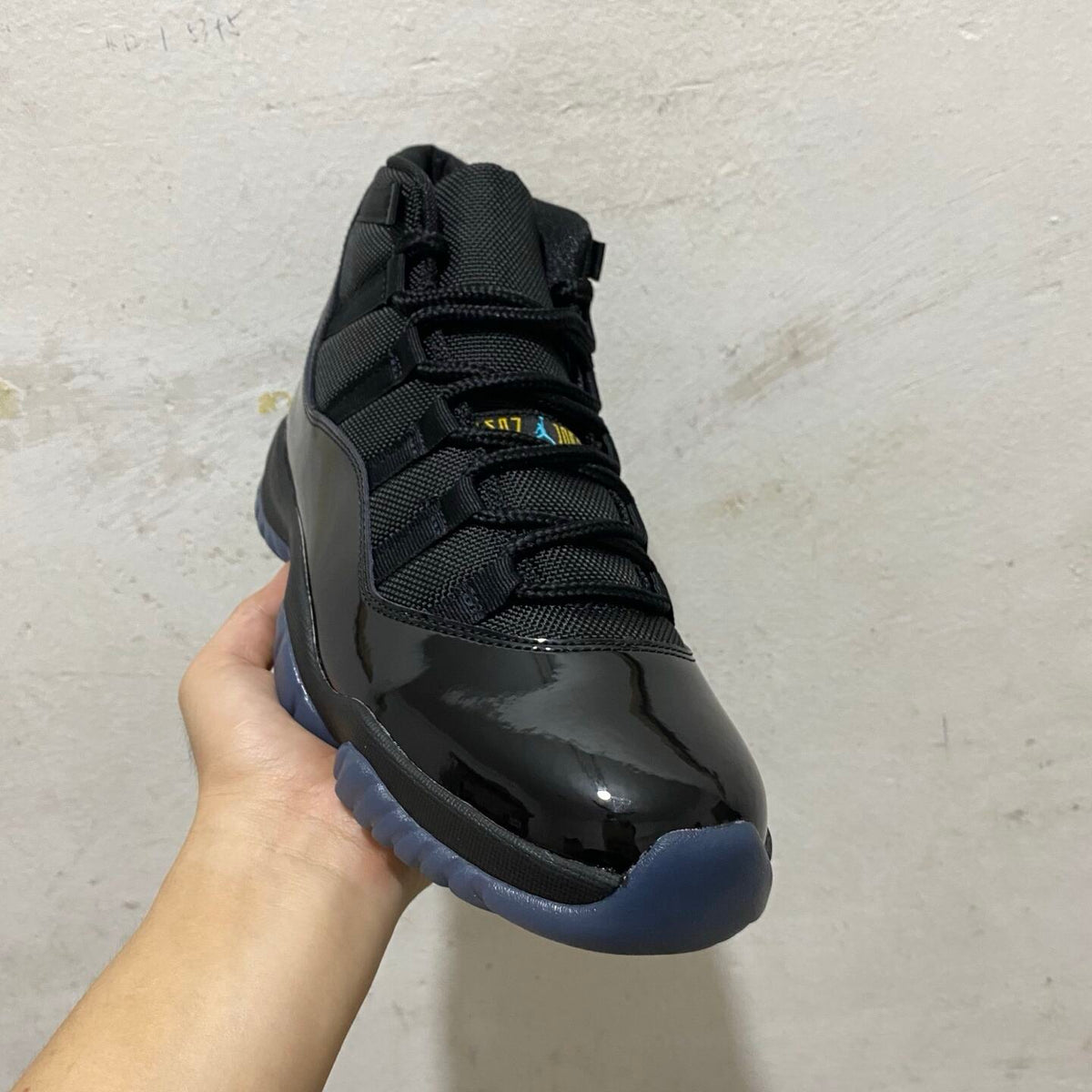 Air Jordan 11 Retro "Gamma Blue"