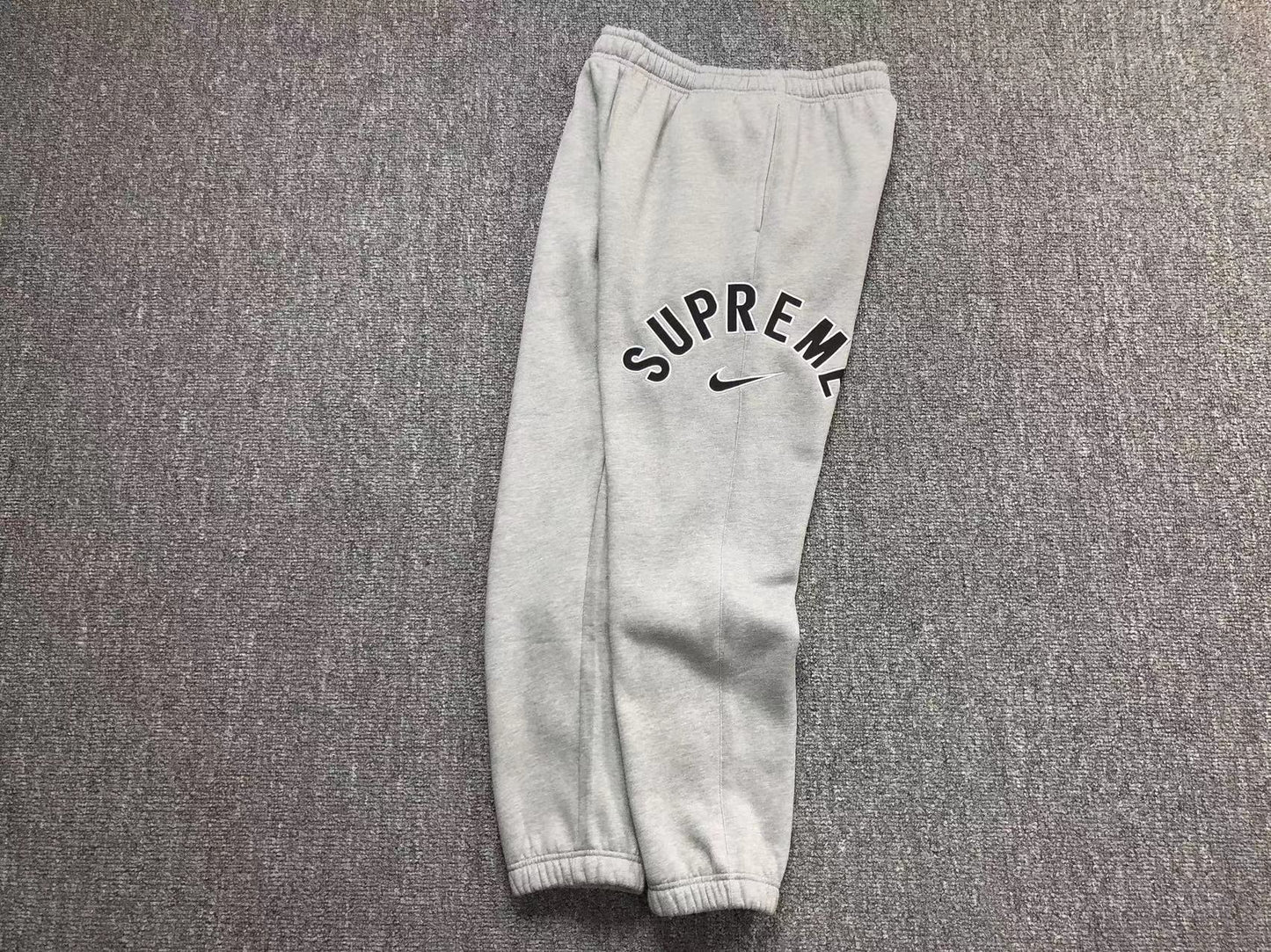 Nike x Supreme Sweatpants