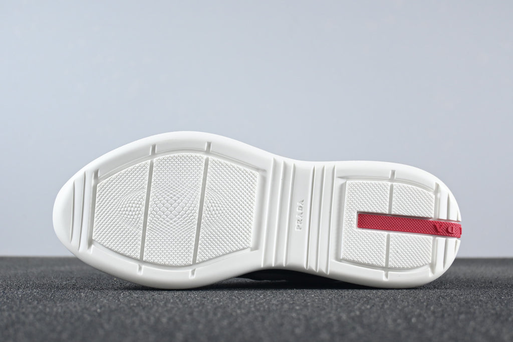 Prada America's Cup White/Black